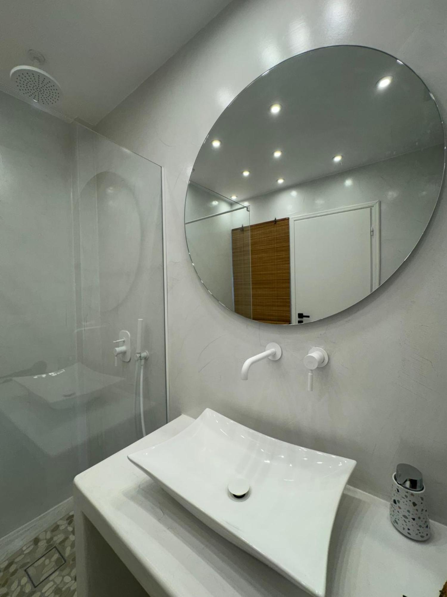 Manthos Place Aparthotel