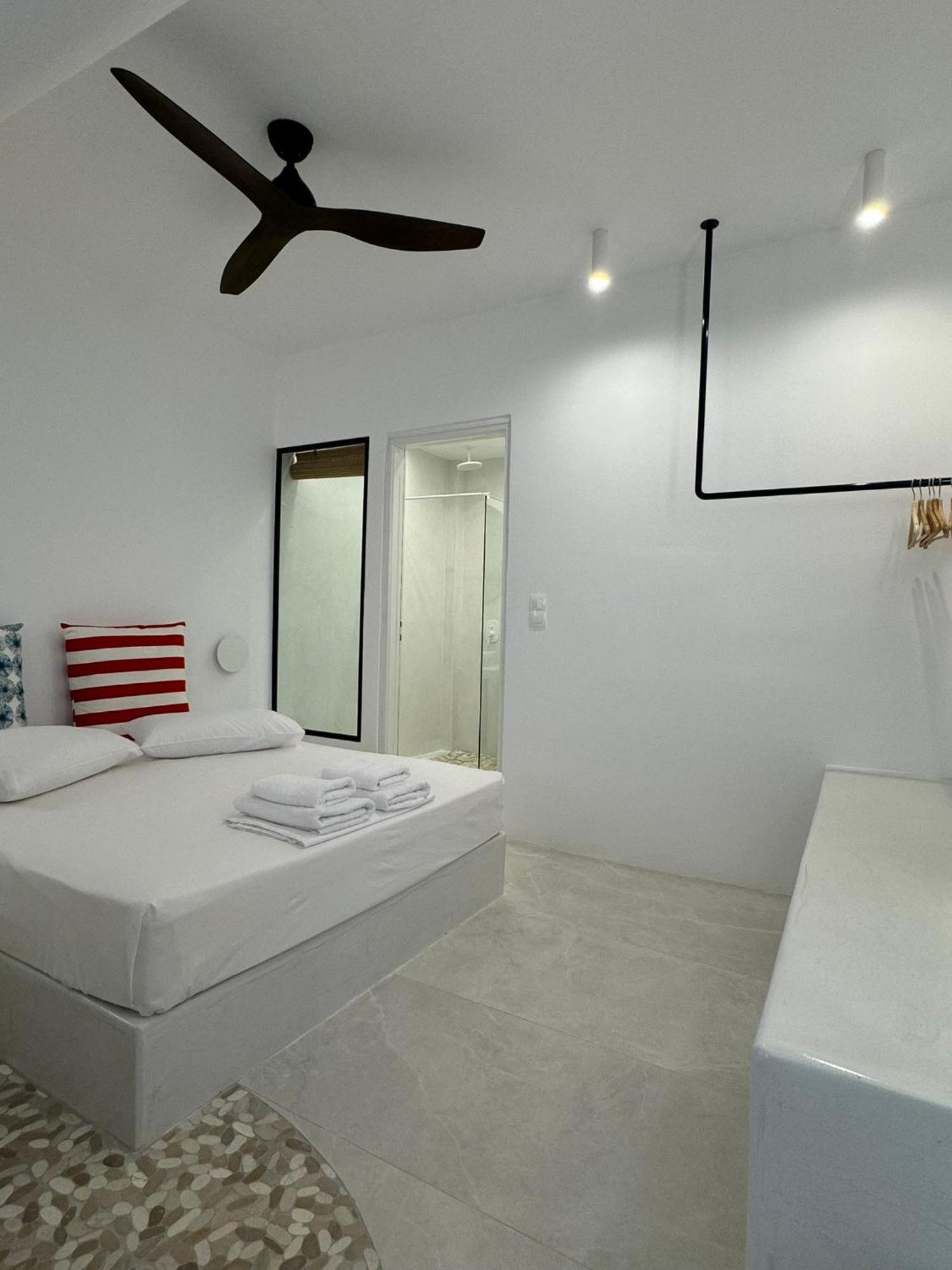 Aparthotel Manthos Place *