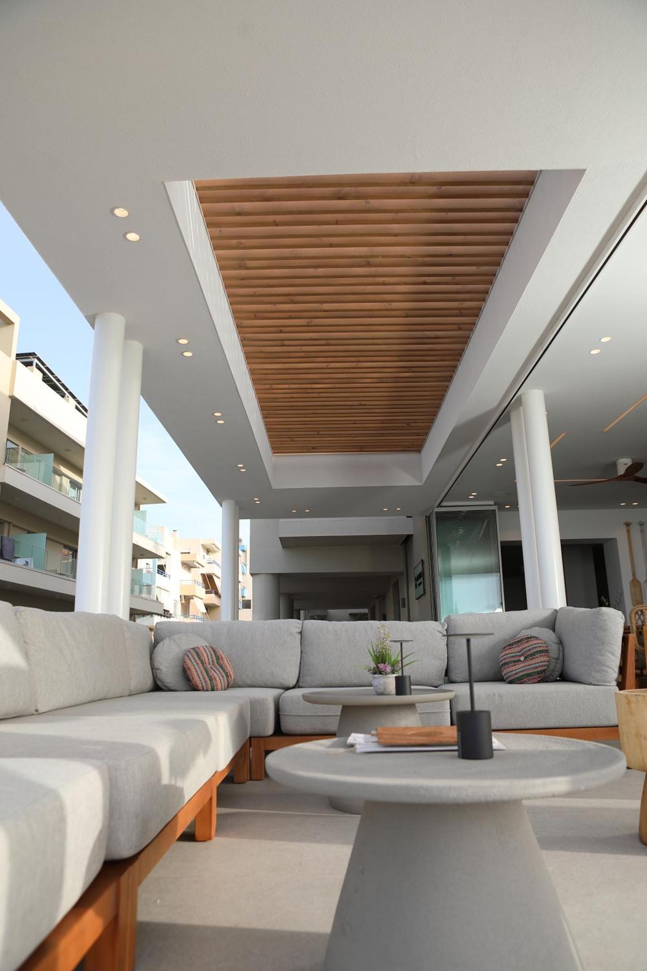 Ammos Suites Hotel