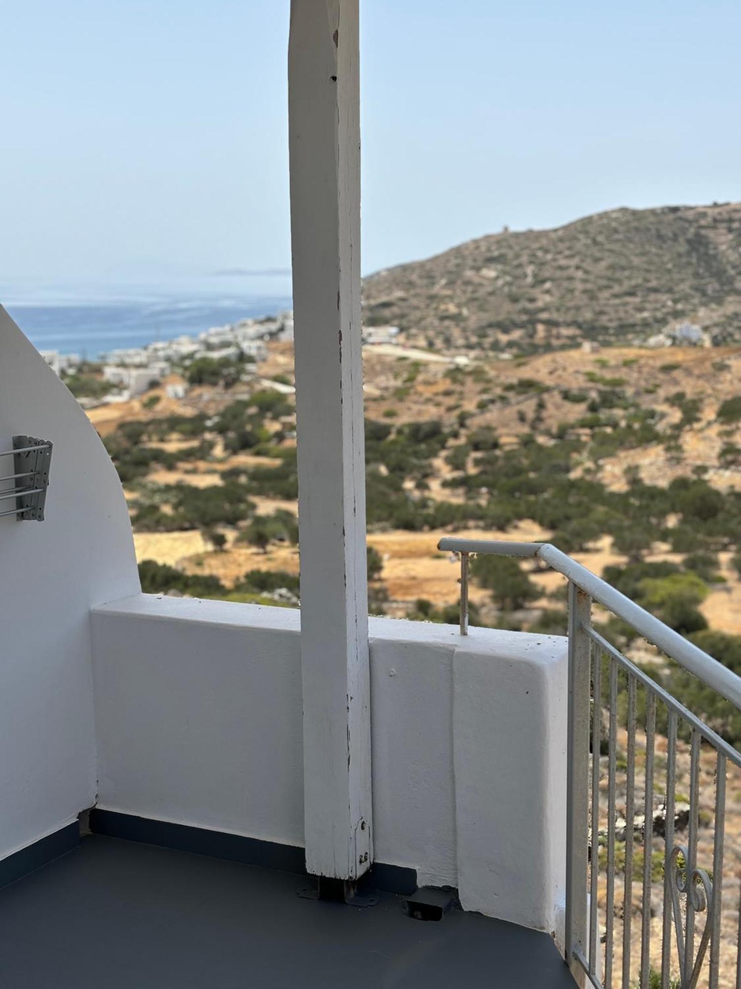 Thomas - Chora Apartment Katapola