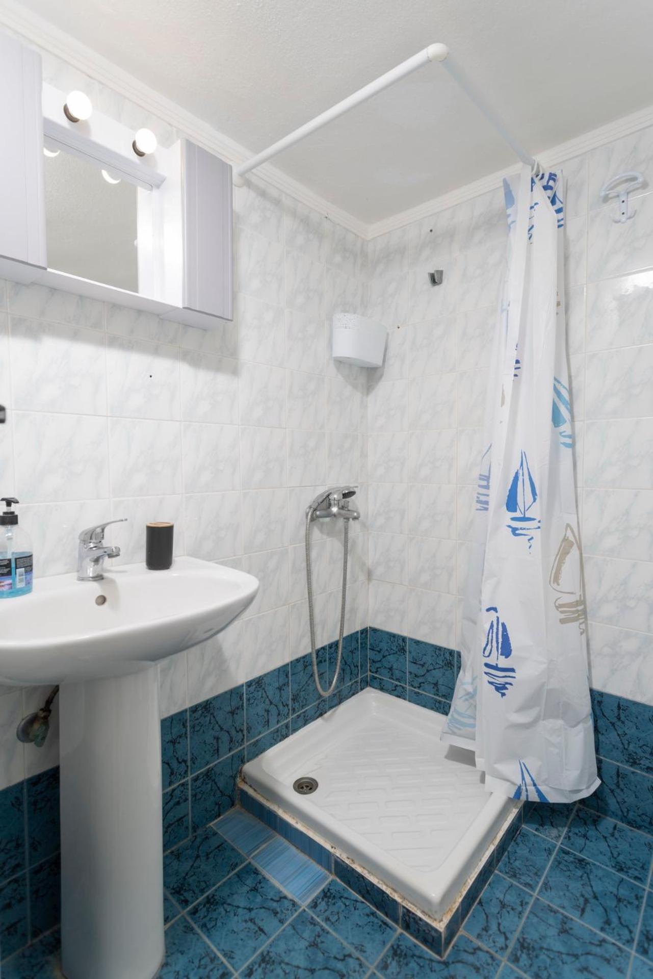 Amadeo Apartment Hanioti