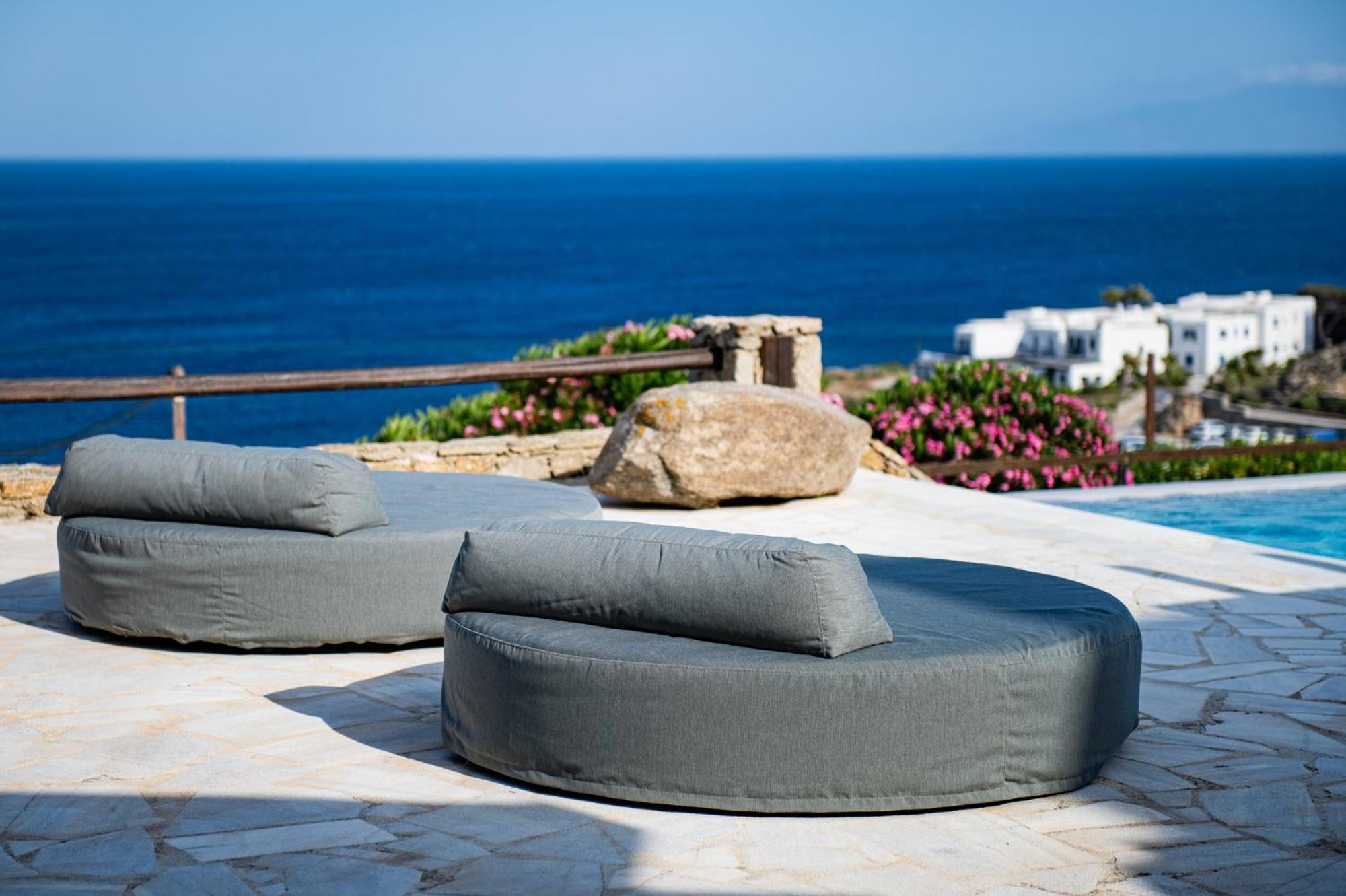 Villa Melangio Private Pool & Sunrise Views - 2024 Renovation *