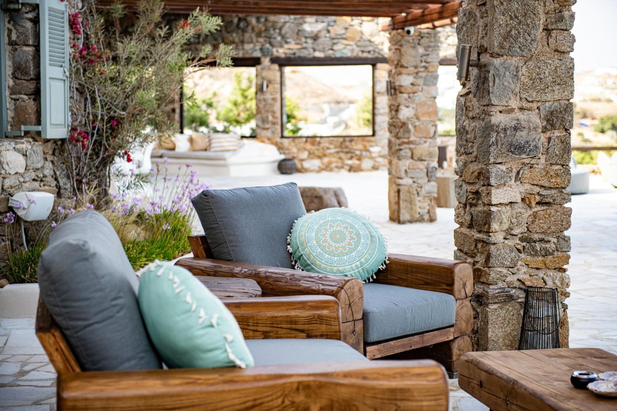Villa Melangio Private Pool & Sunrise Views - 2024 Renovation *