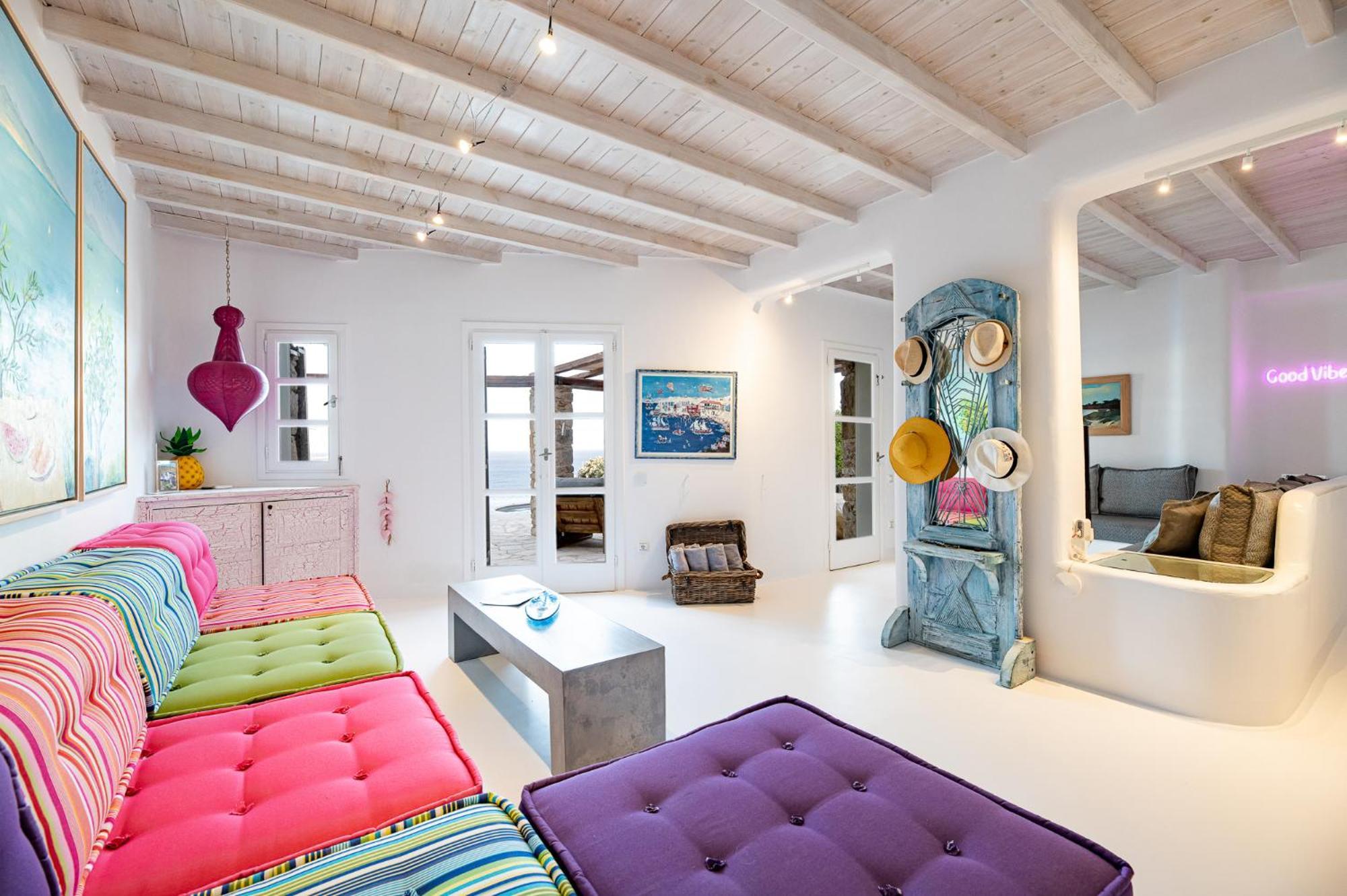 Melangio Private Pool & Sunrise Views - 2024 Renovation Villa