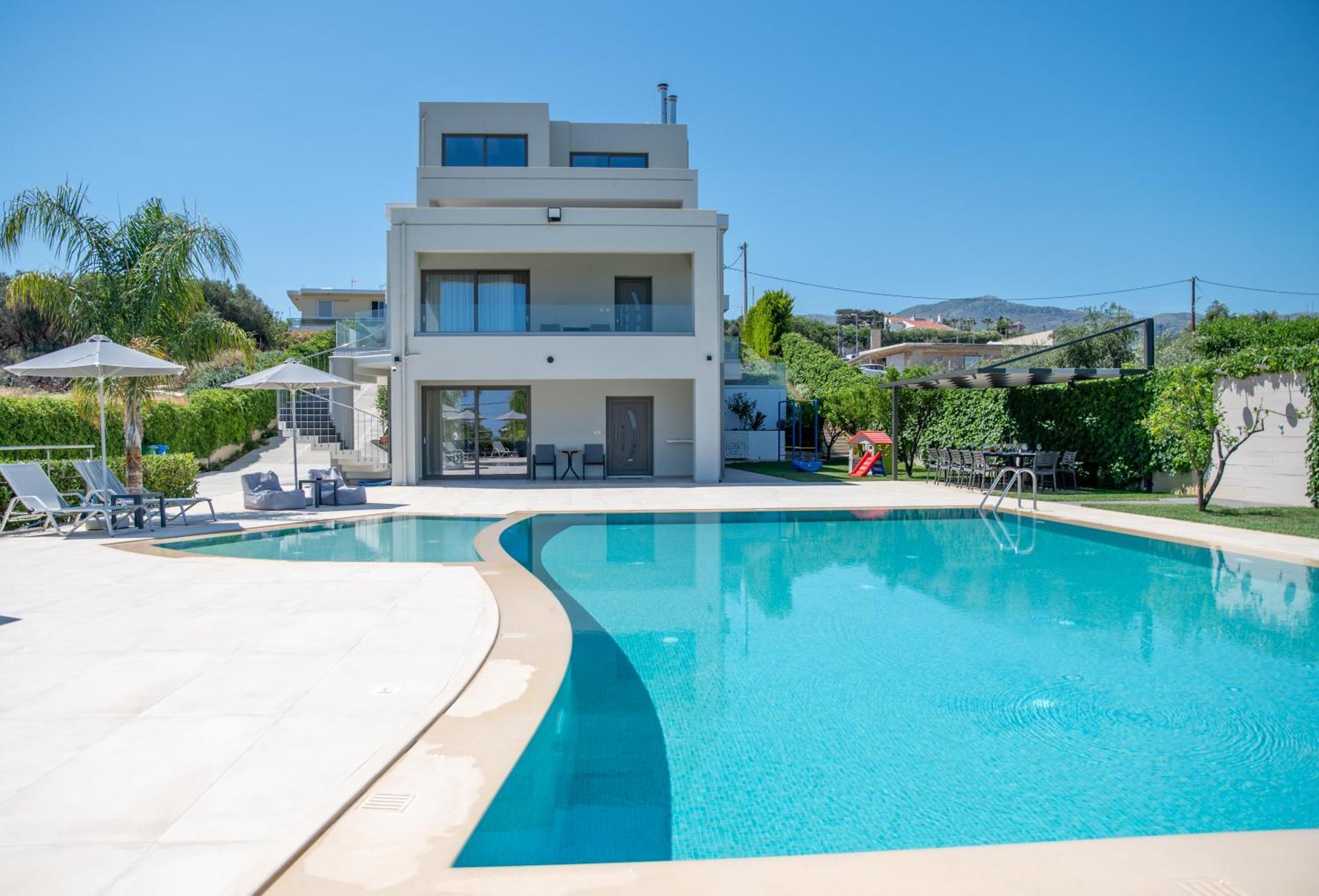 Destino Luxury Apts *