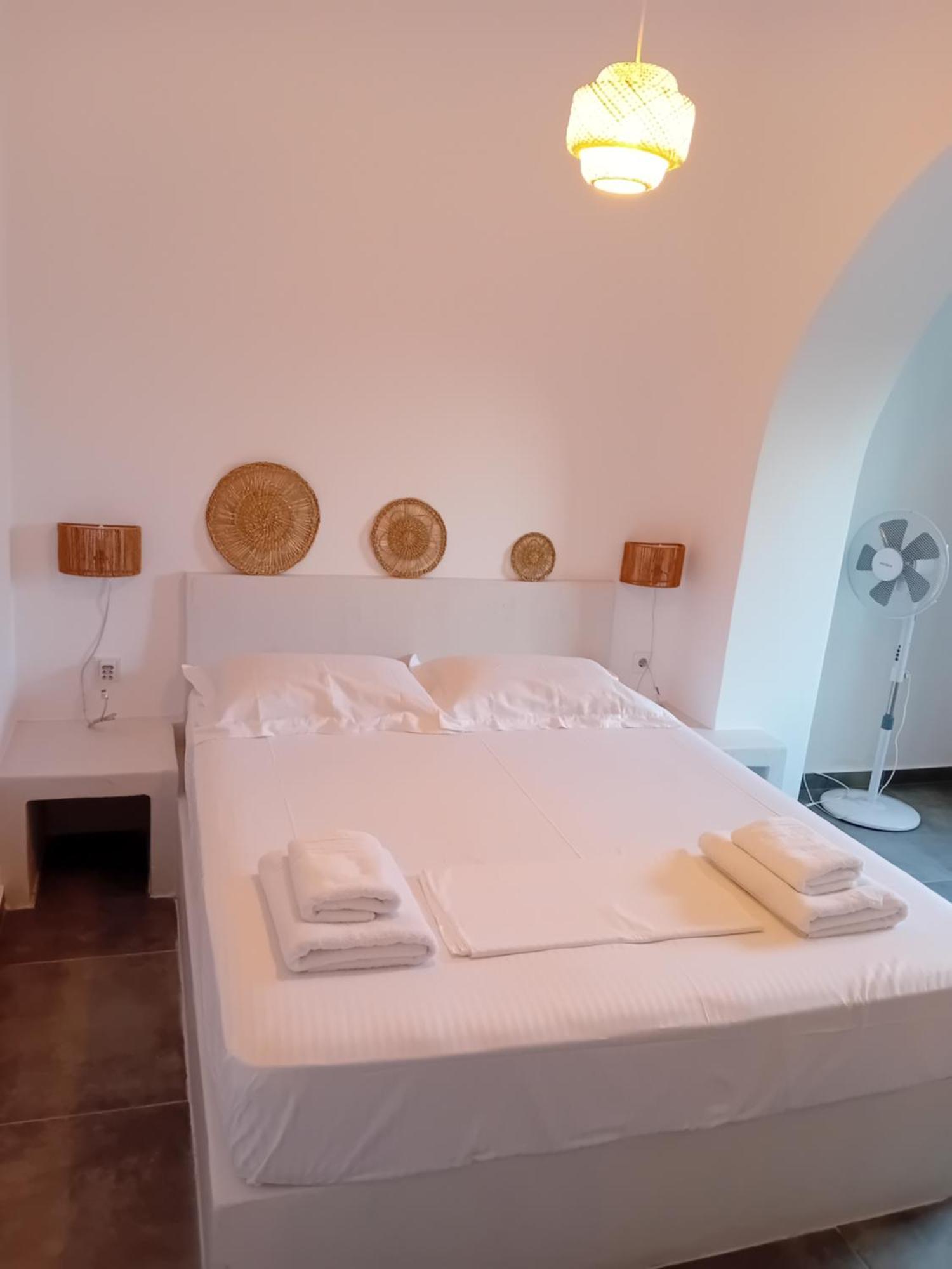 Lilian 2 Apartment Batsi (Andros)