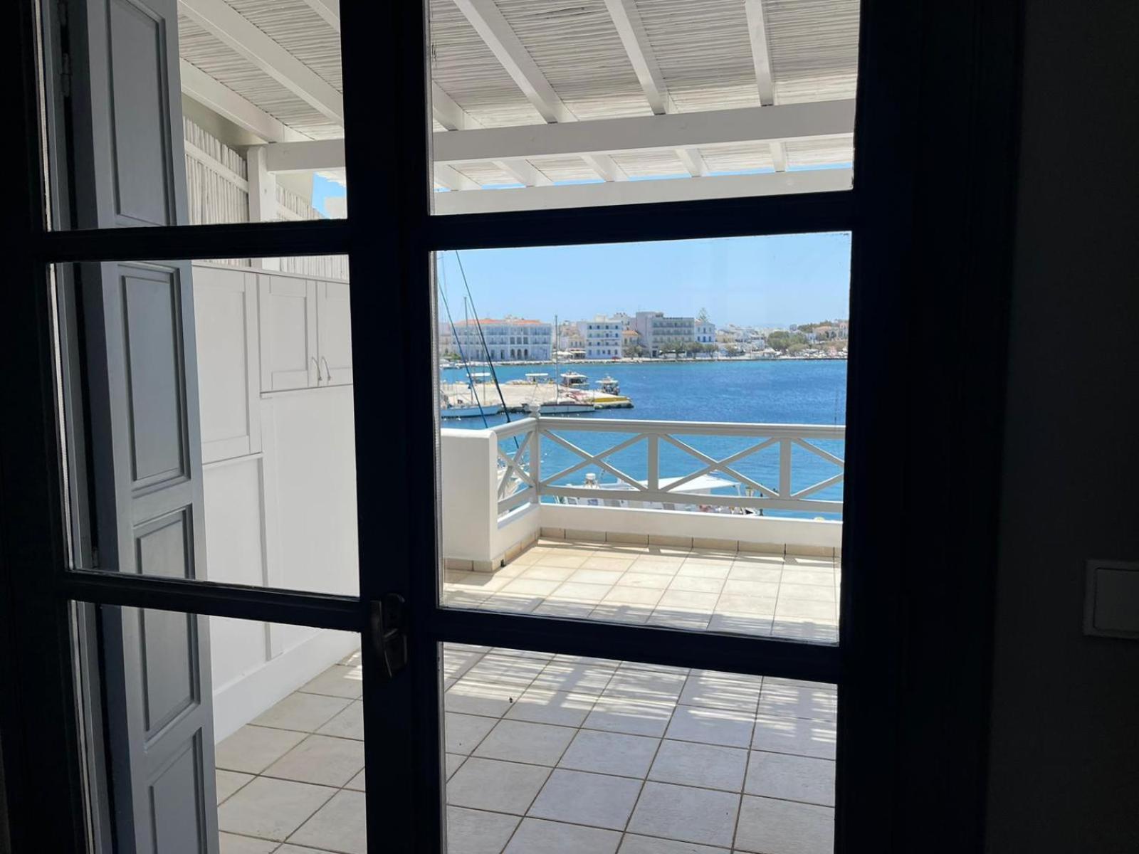 Centre With Old Port Sea View & Balcony Apartment