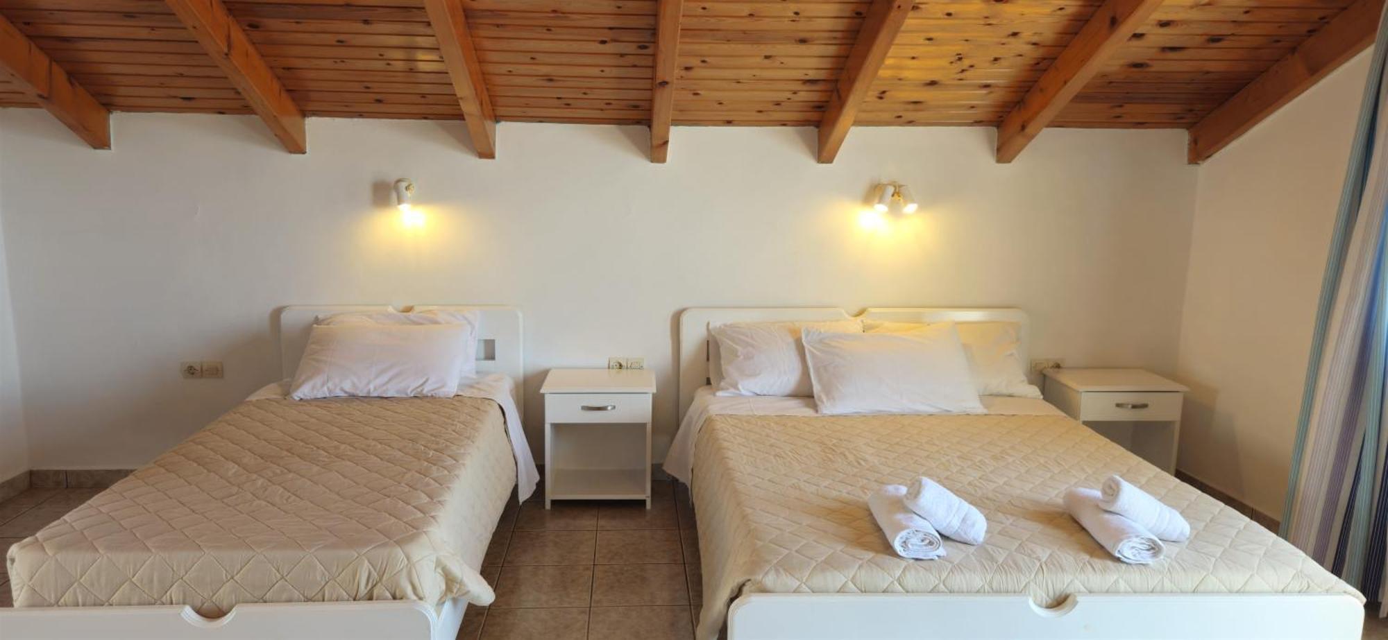 Fexulis & Apartment Agios Nikolaos (Zakynthos)