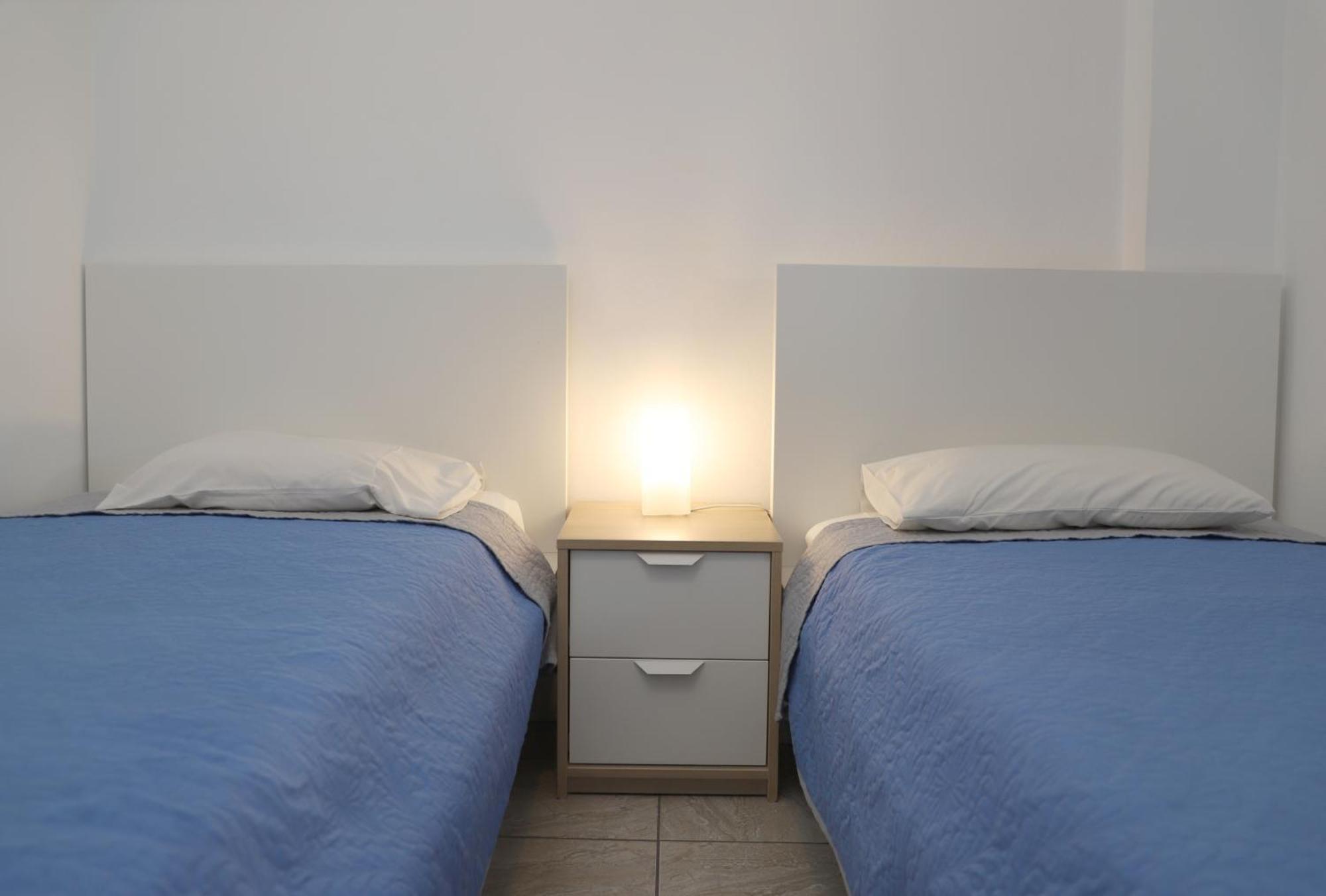 Helios & Apartment Makry Gialos (Crete)