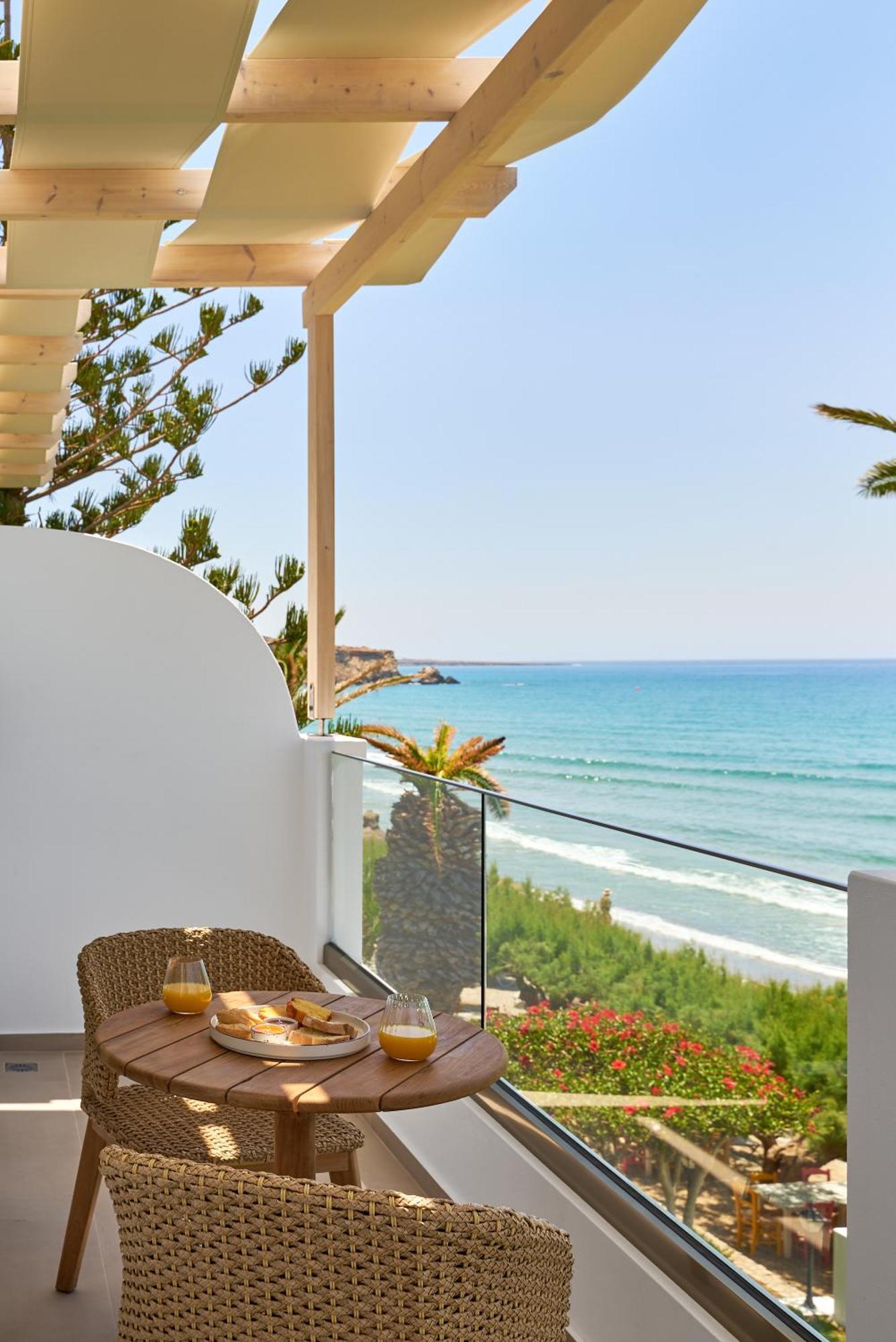 Artemis Aparthotel