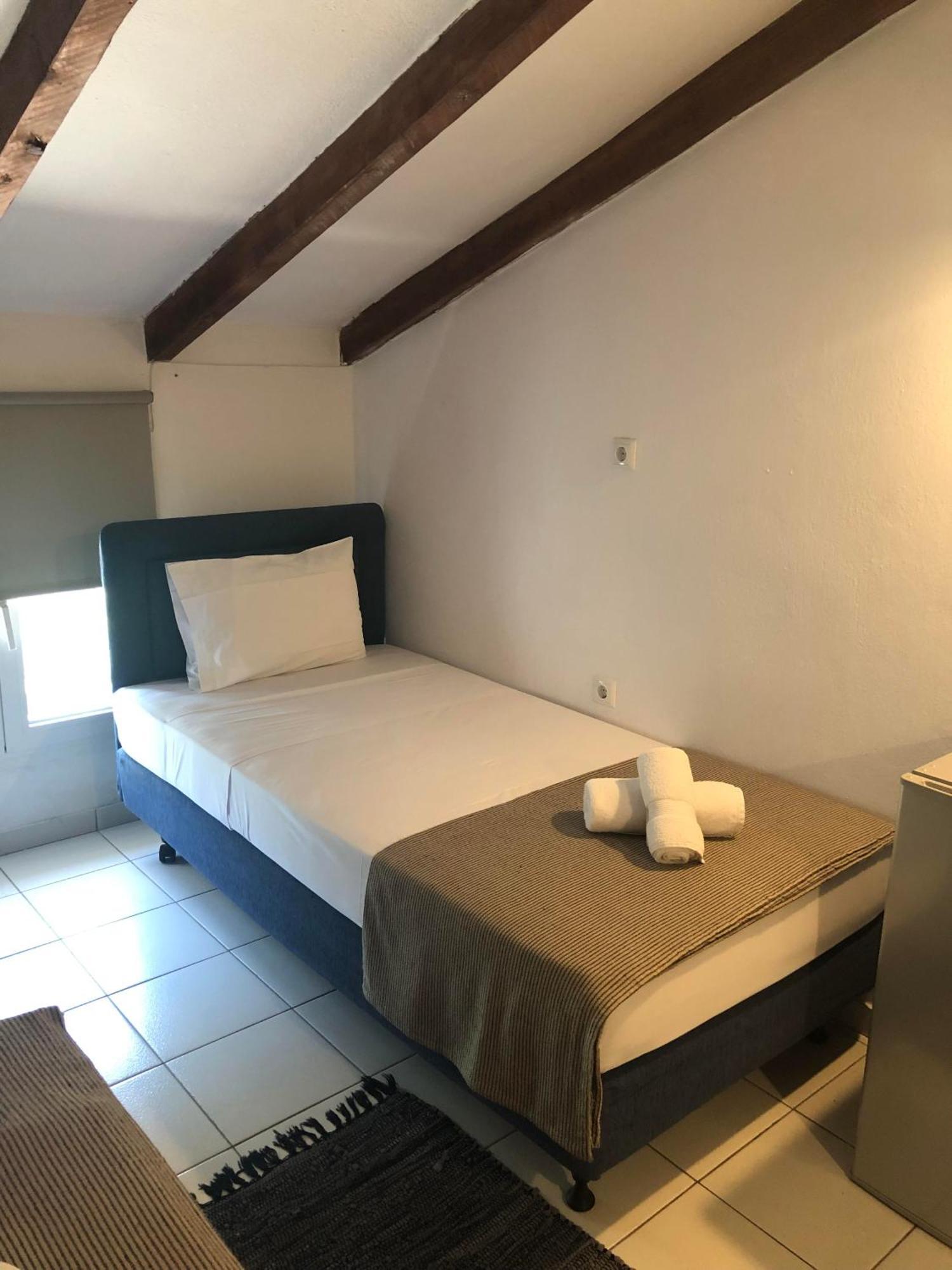Xastero Hotel