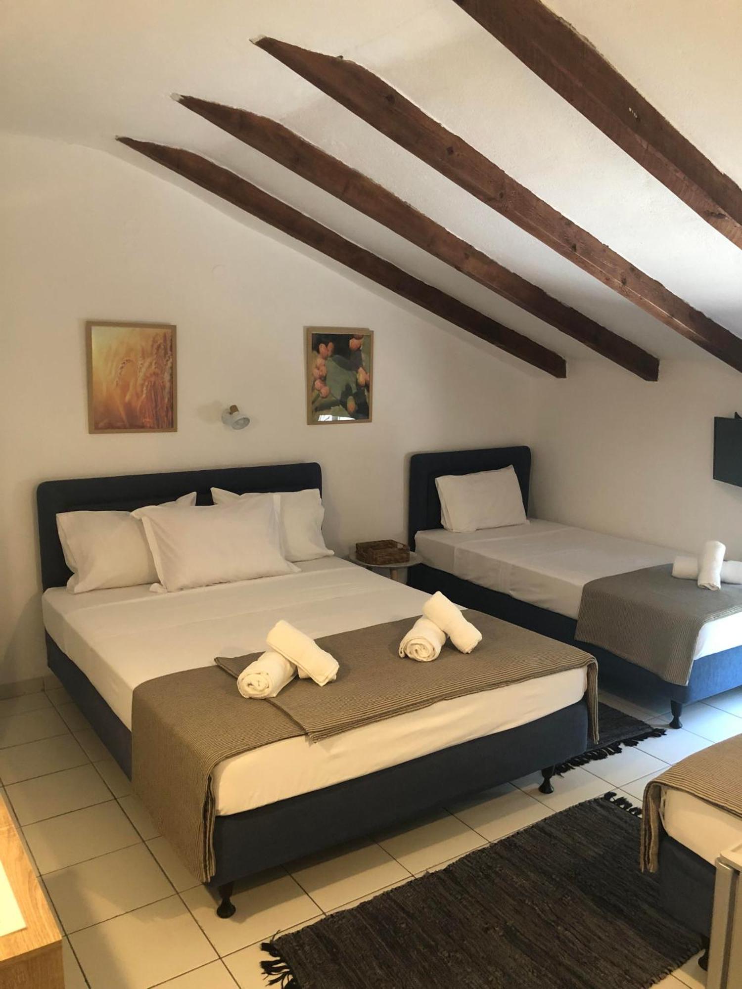 Hotel Xastero 2*