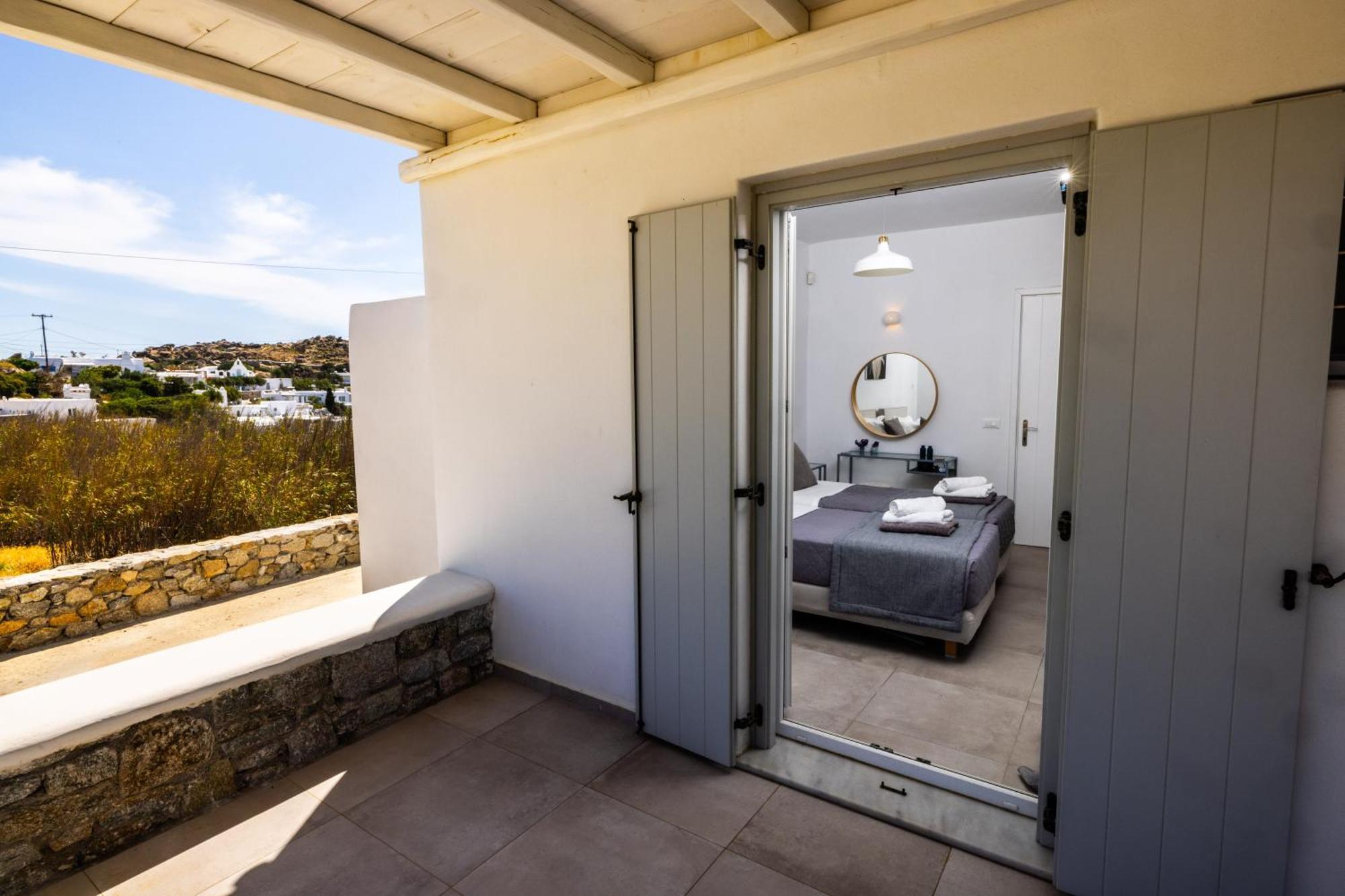 Artemis Villa Mykonos Town