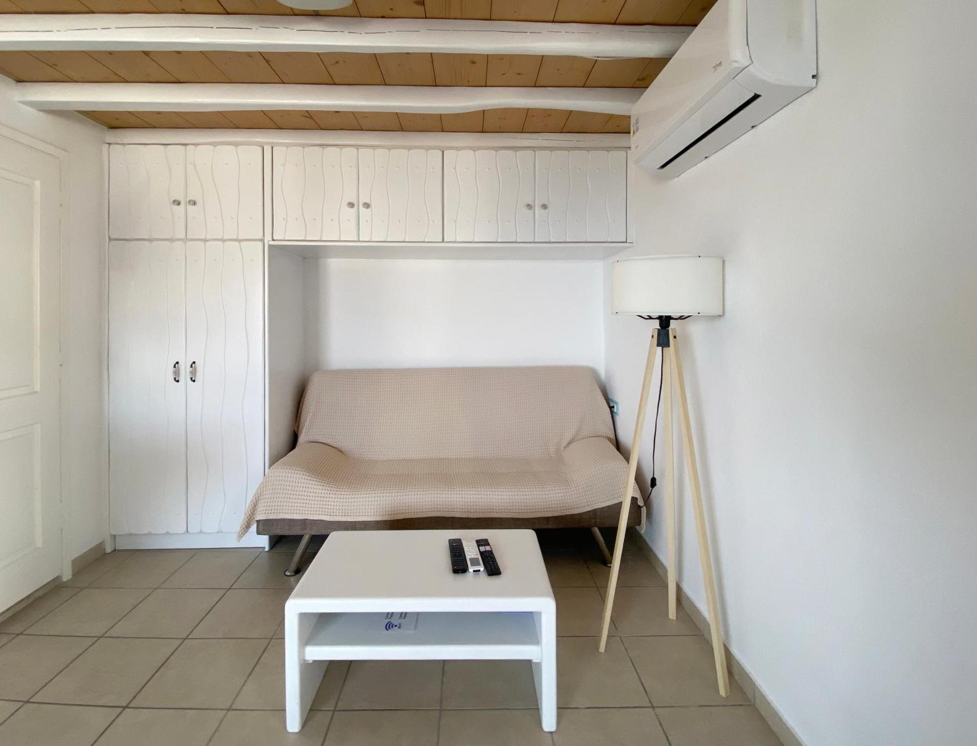 Paradise - Irina's Oasis Country house Ftelia (Mykonos)