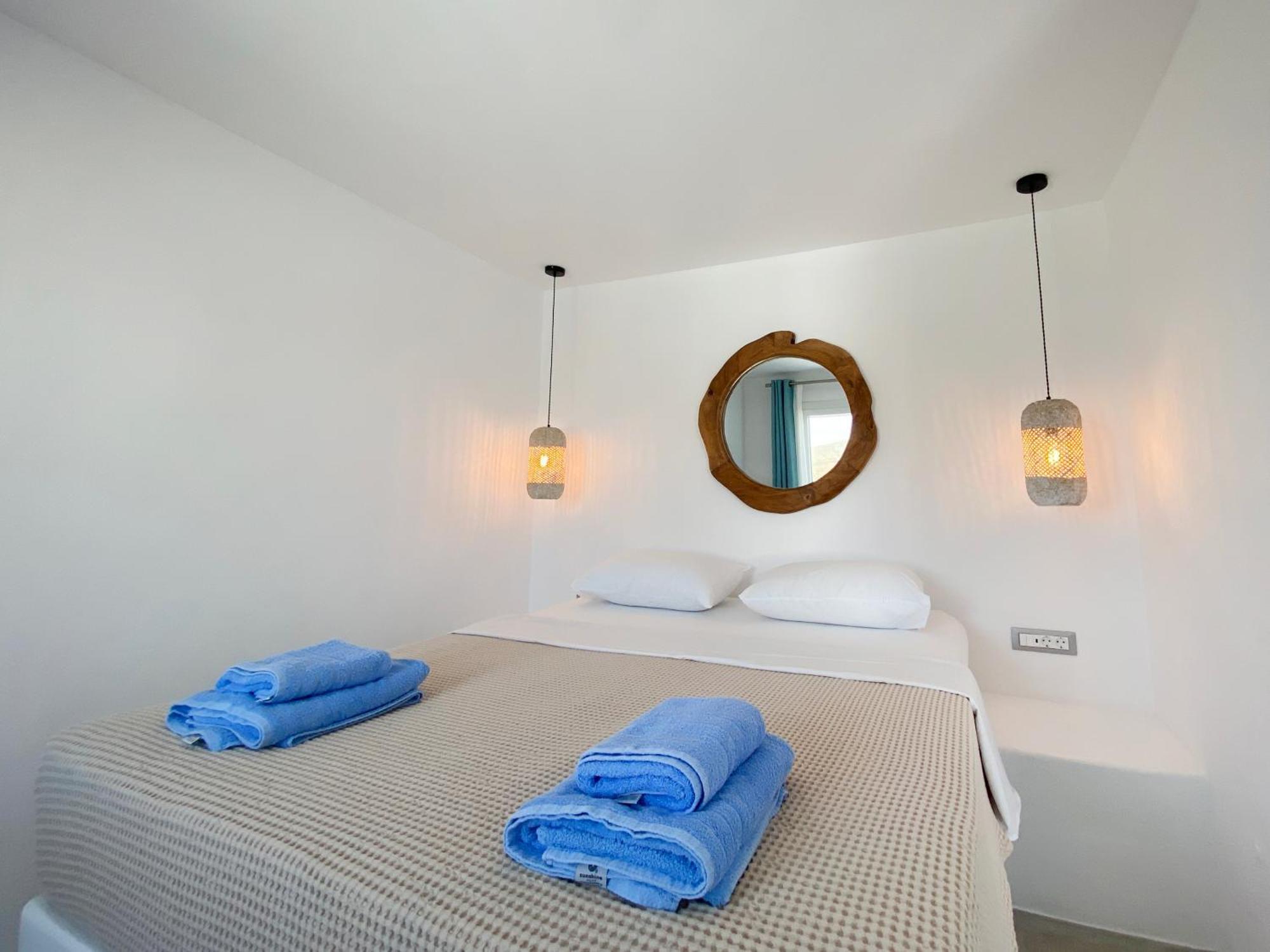 Paradise - Irina's Oasis * Ftelia (Mykonos)