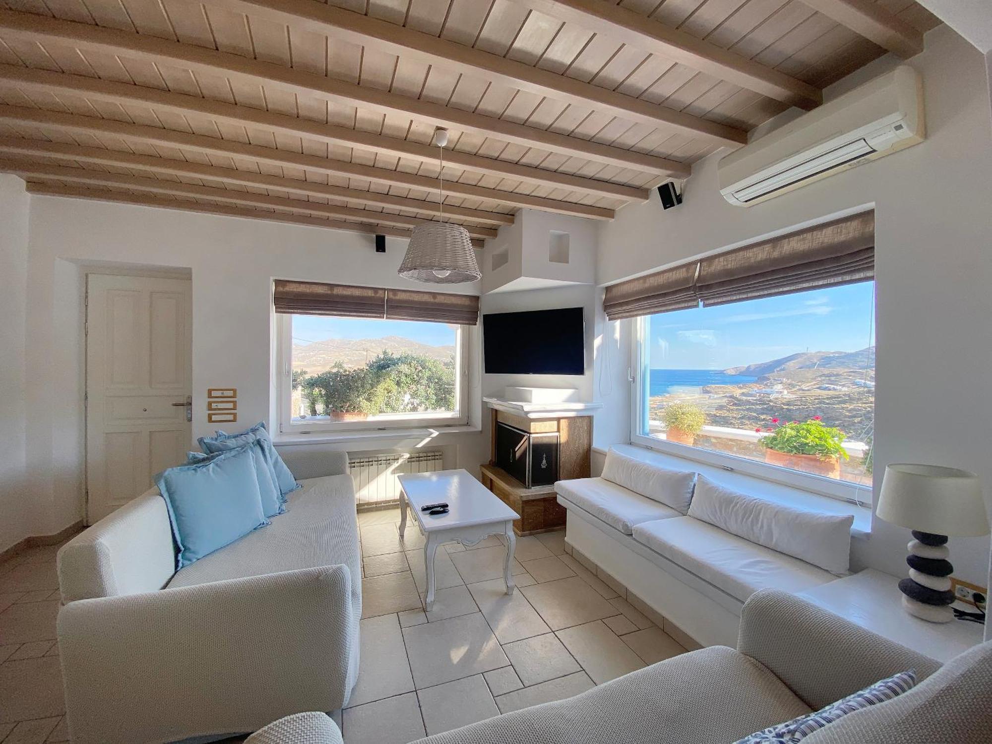 Paradise - Irina's Oasis * Ftelia (Mykonos)