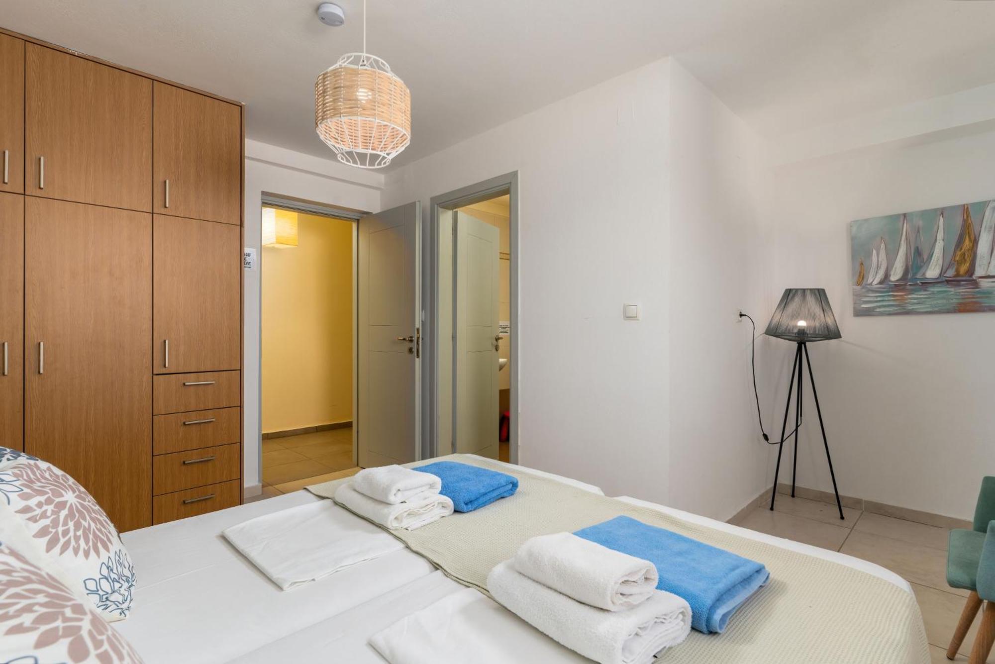 Villa Serenity - With Private Heated Pool