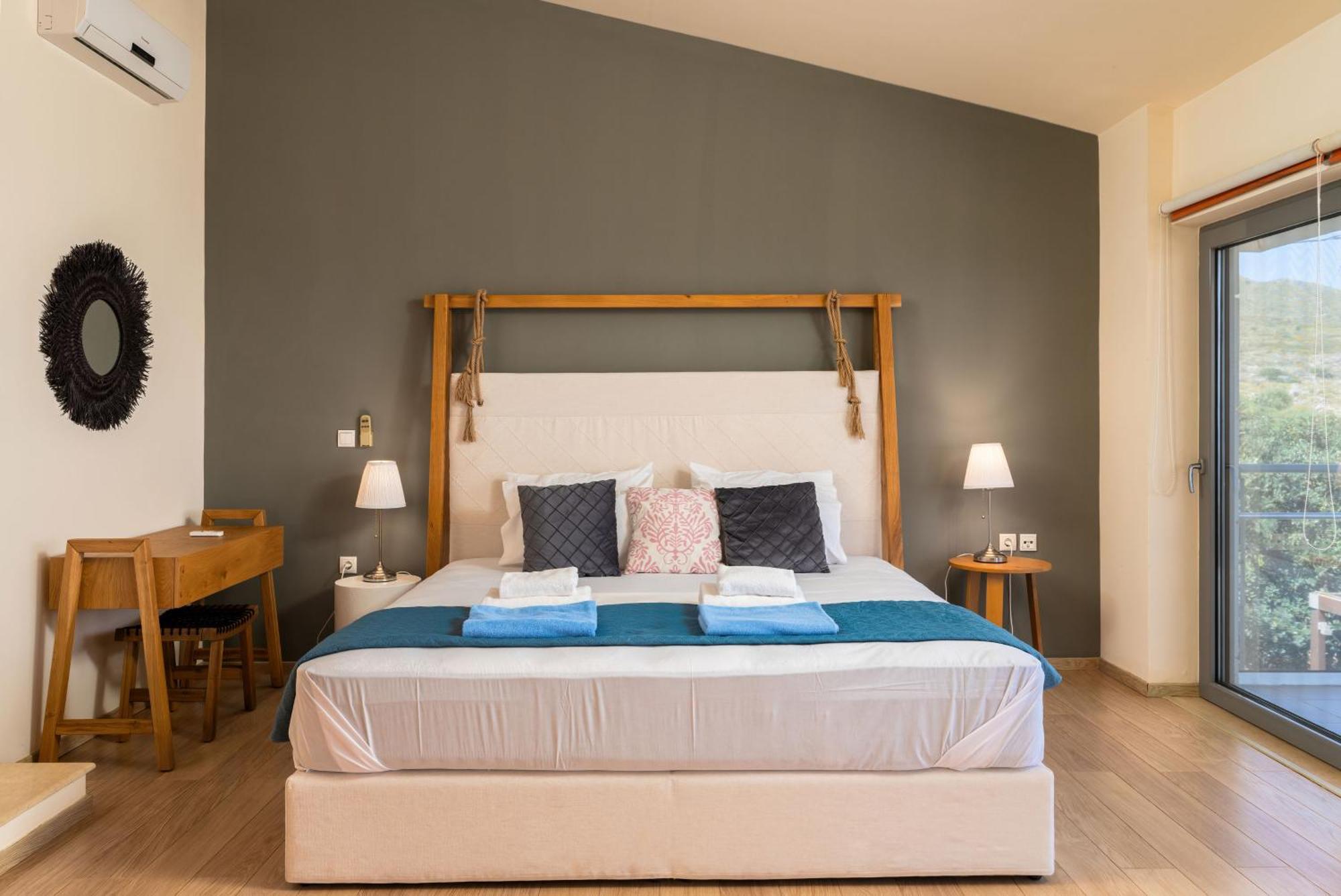 Serenity - With Private Heated Pool *