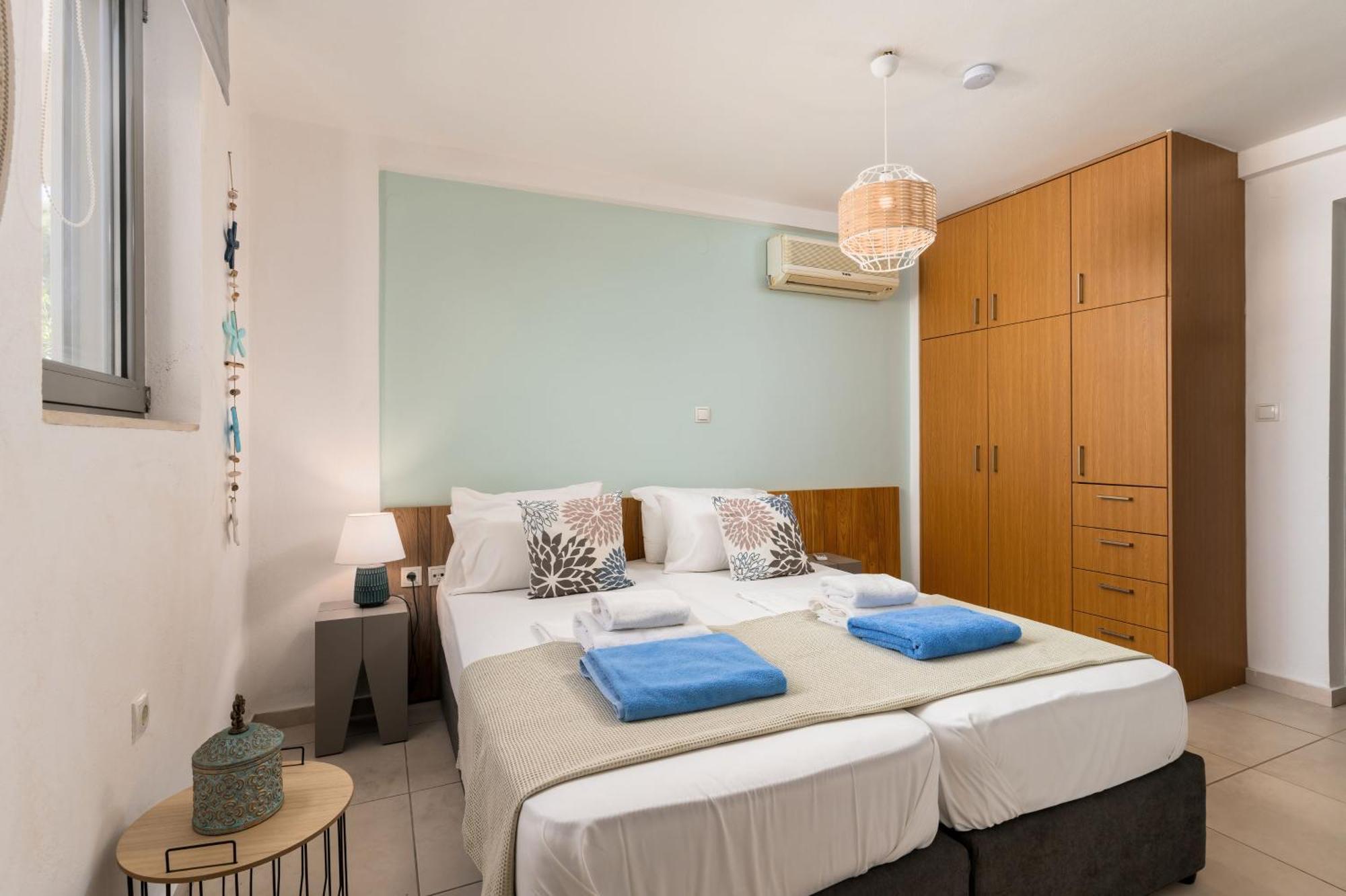 Serenity - With Private Heated Pool *