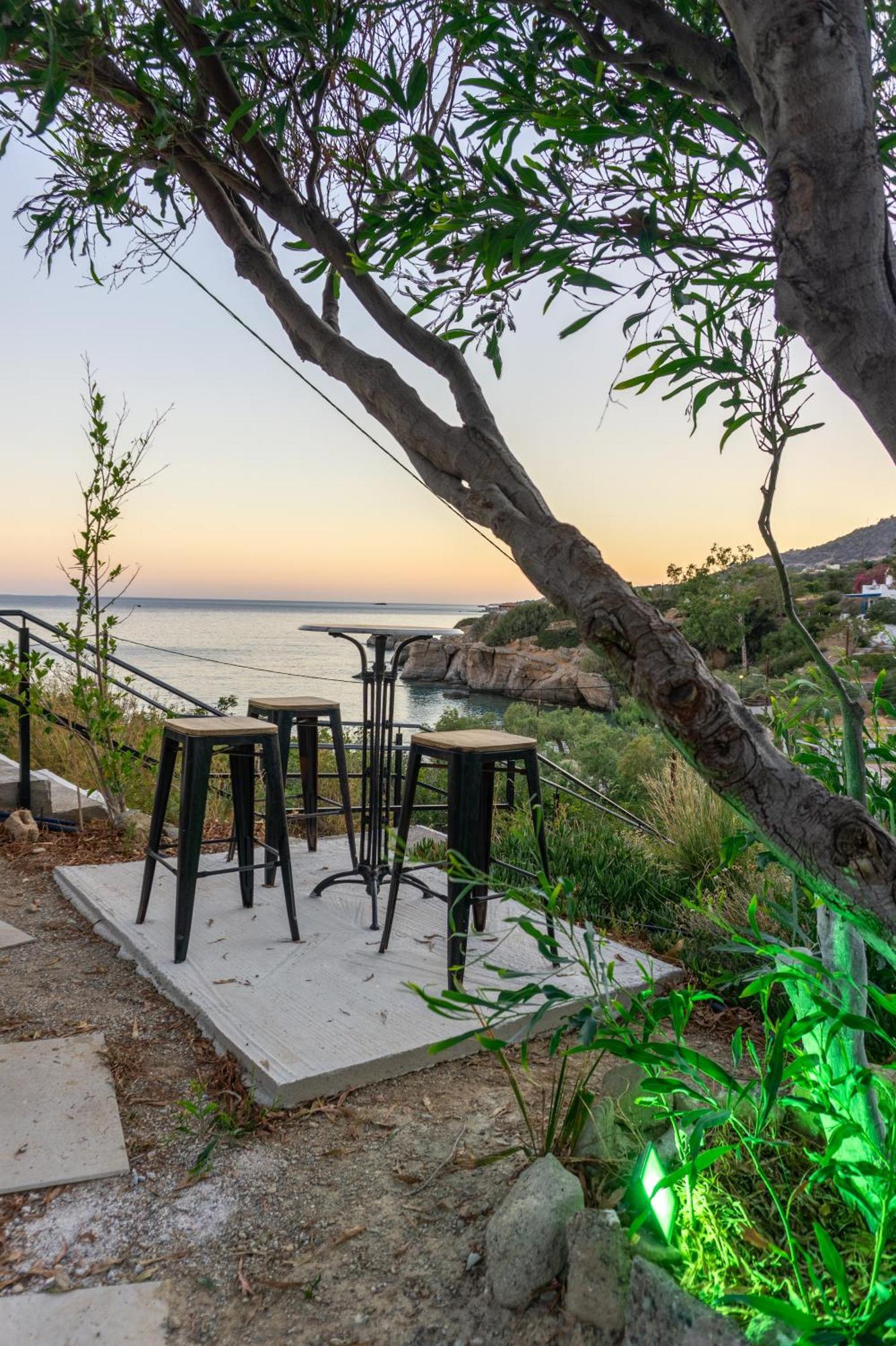 Pancratium #4 Seaside Apartment