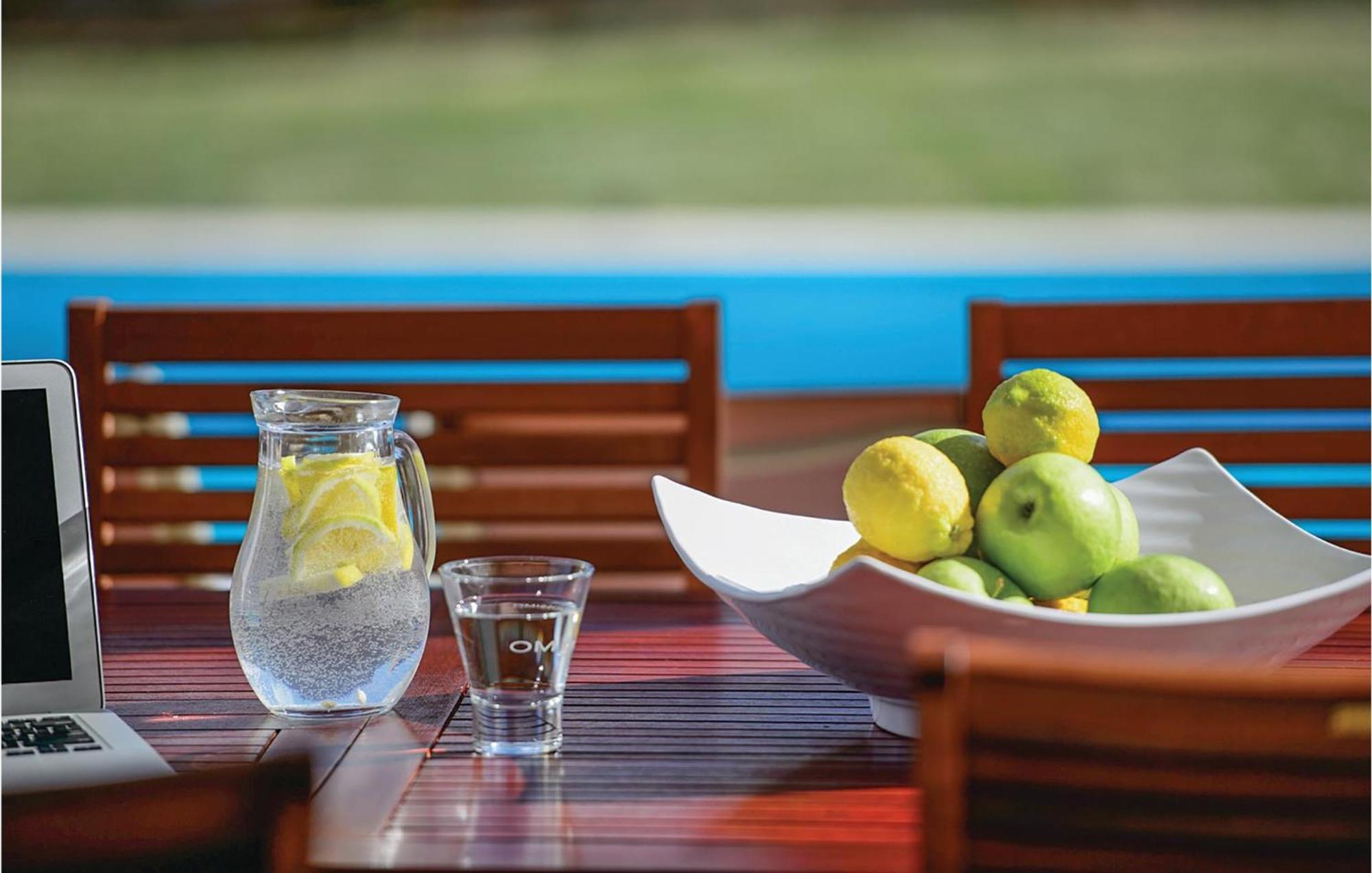 Holiday home 6 Bedroom Beautiful In Lasithi, Crete