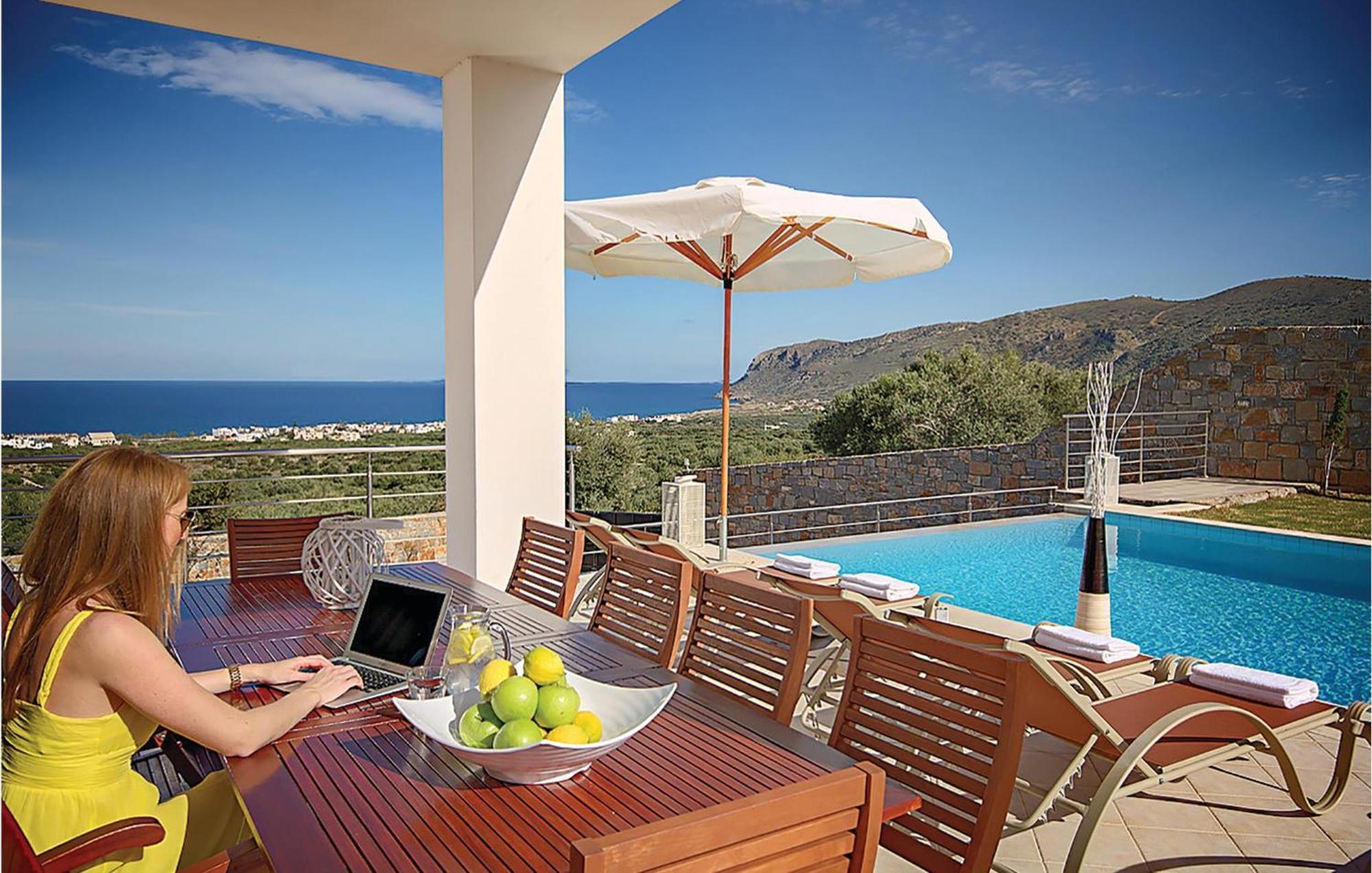 Holiday home 6 Bedroom Beautiful In Lasithi, Crete *