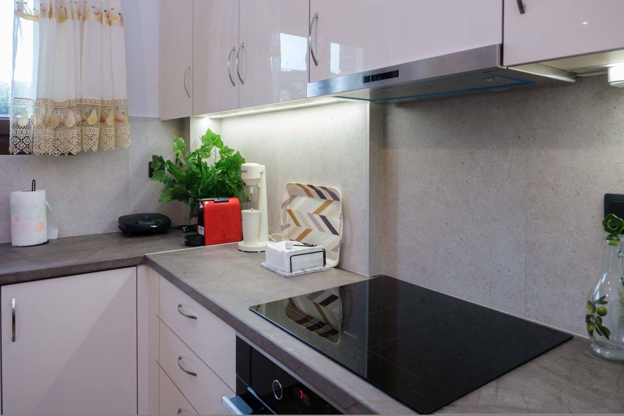 Effie's Maisonette With Detached Apartment Amaliapoli