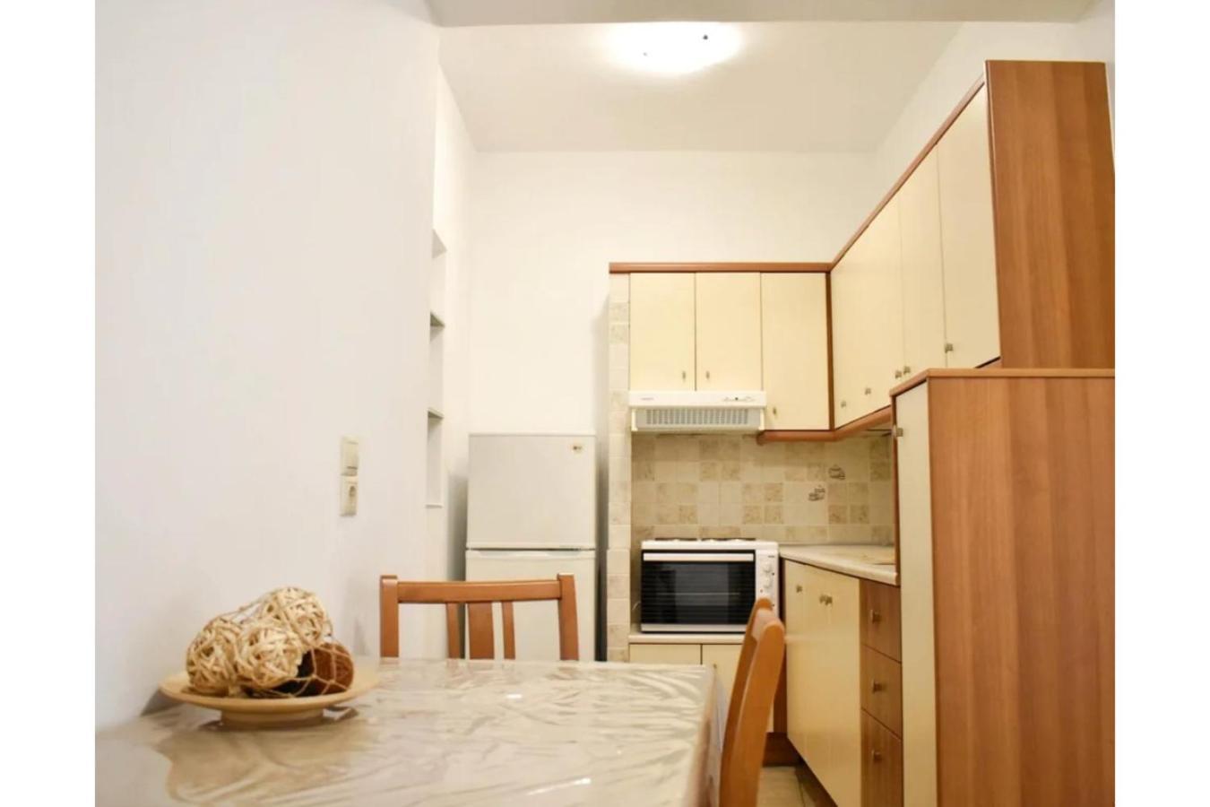 Apartment Manolika 1 *