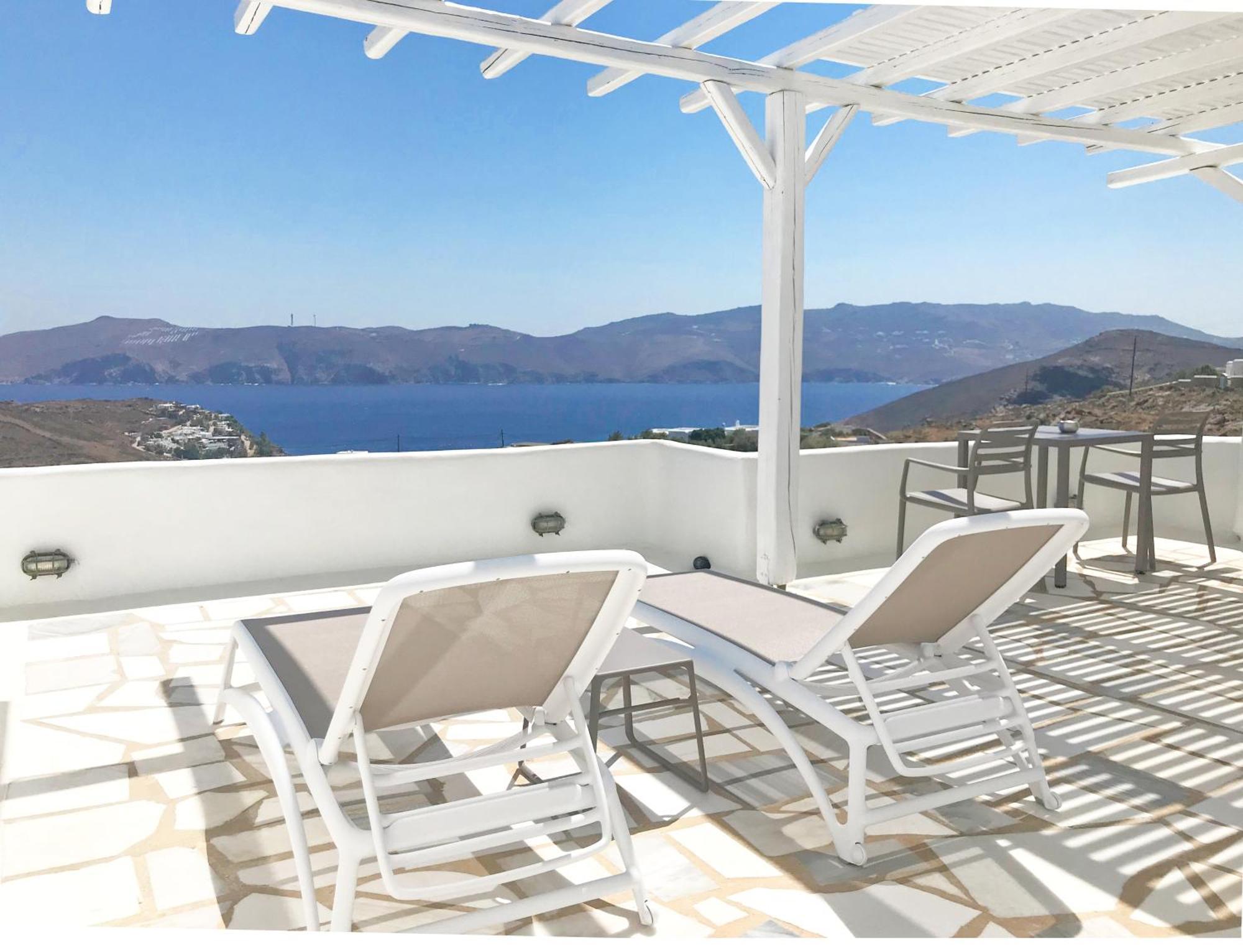 Yakinthos 4*