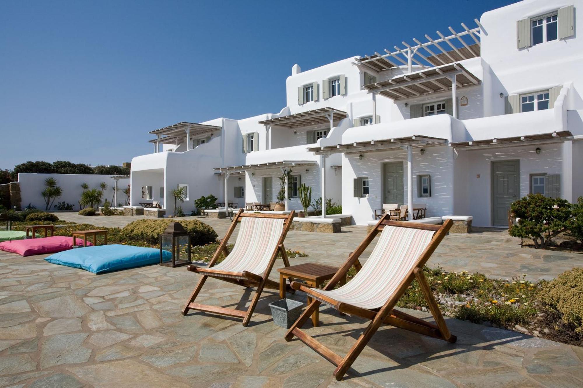 Yakinthos Aparthotel Panormos (Mykonos)