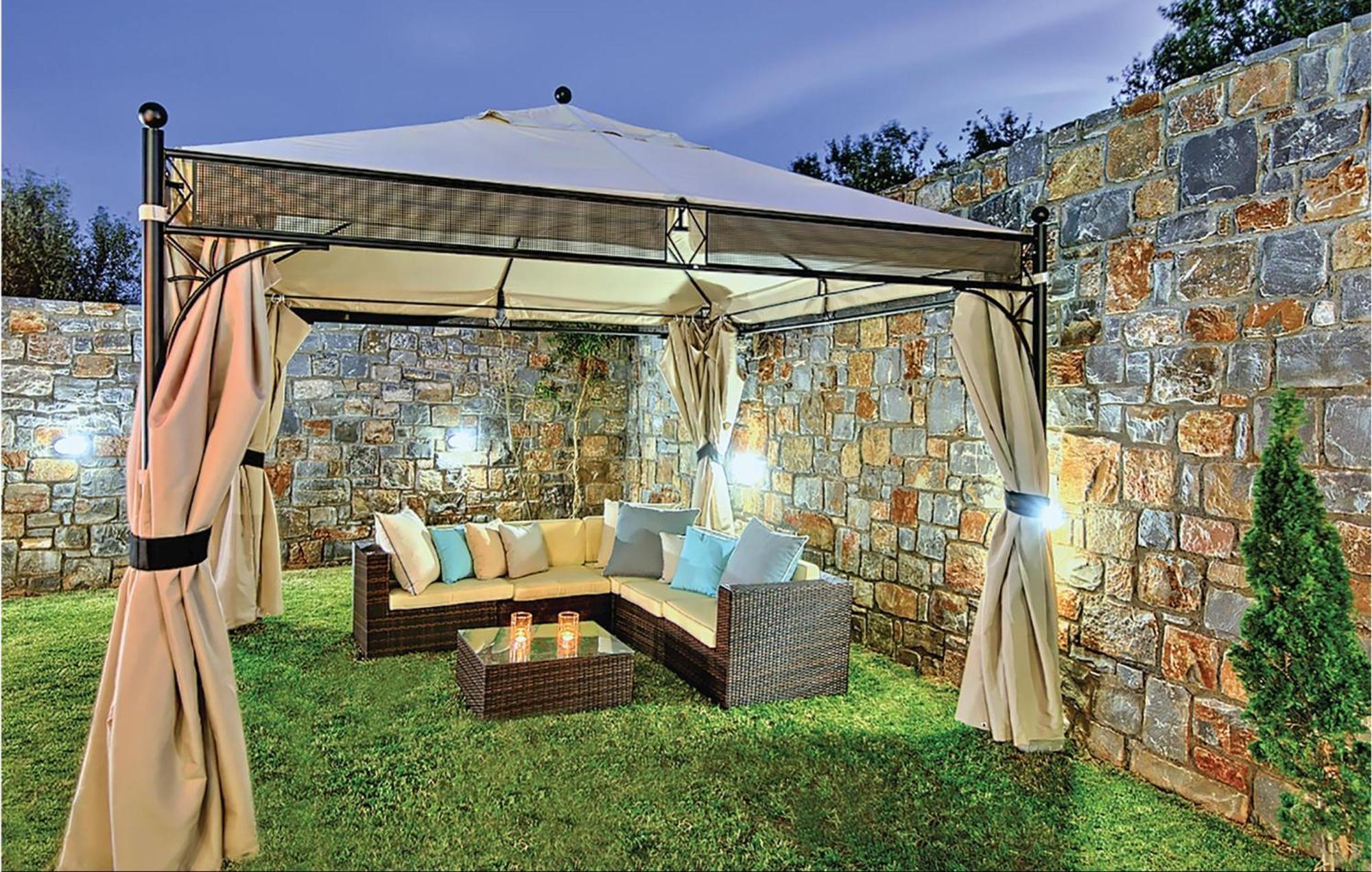 Holiday home 6 Bedroom Beautiful In Lasithi, Crete Milatos