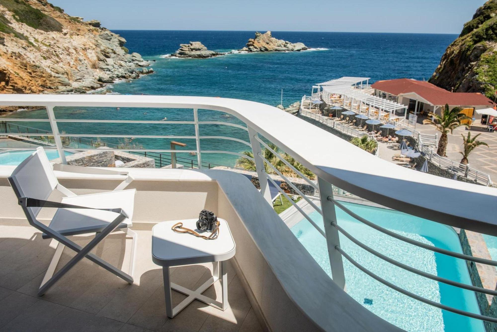 Villa Made By The Sea 3