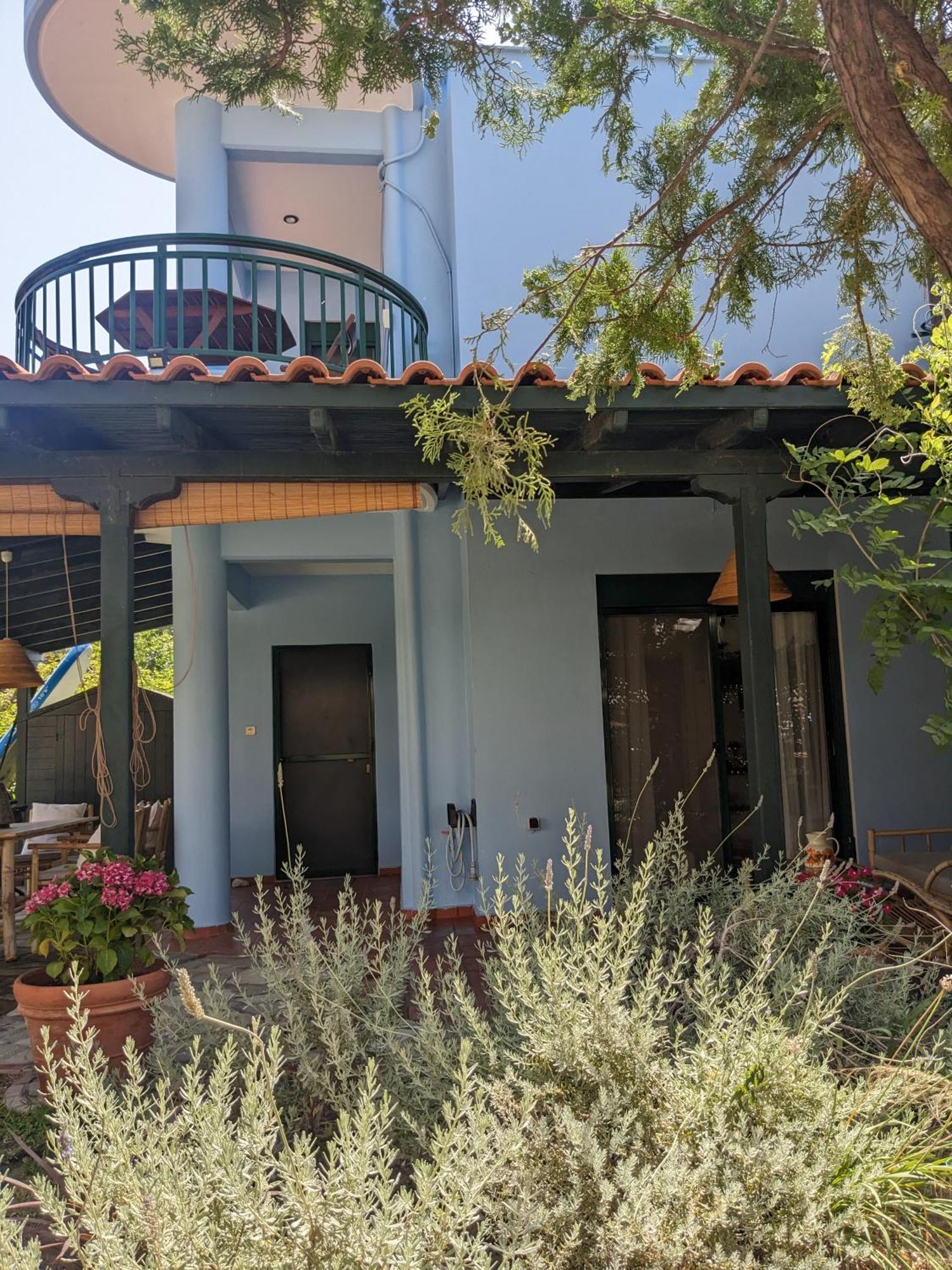 Blue House 30m From The With Sea View *