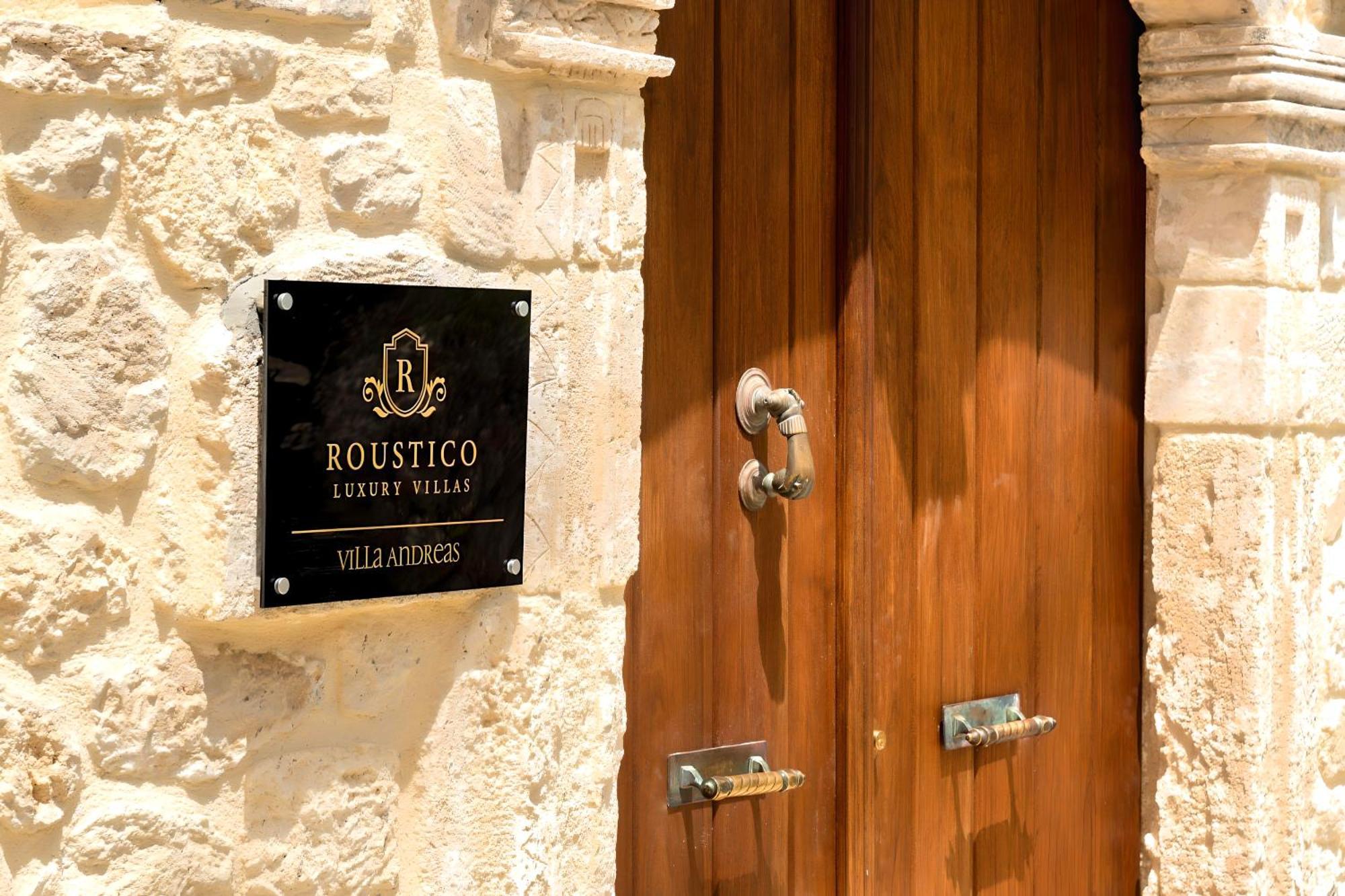 Roustico Luxury Heated Whirpool Villa *