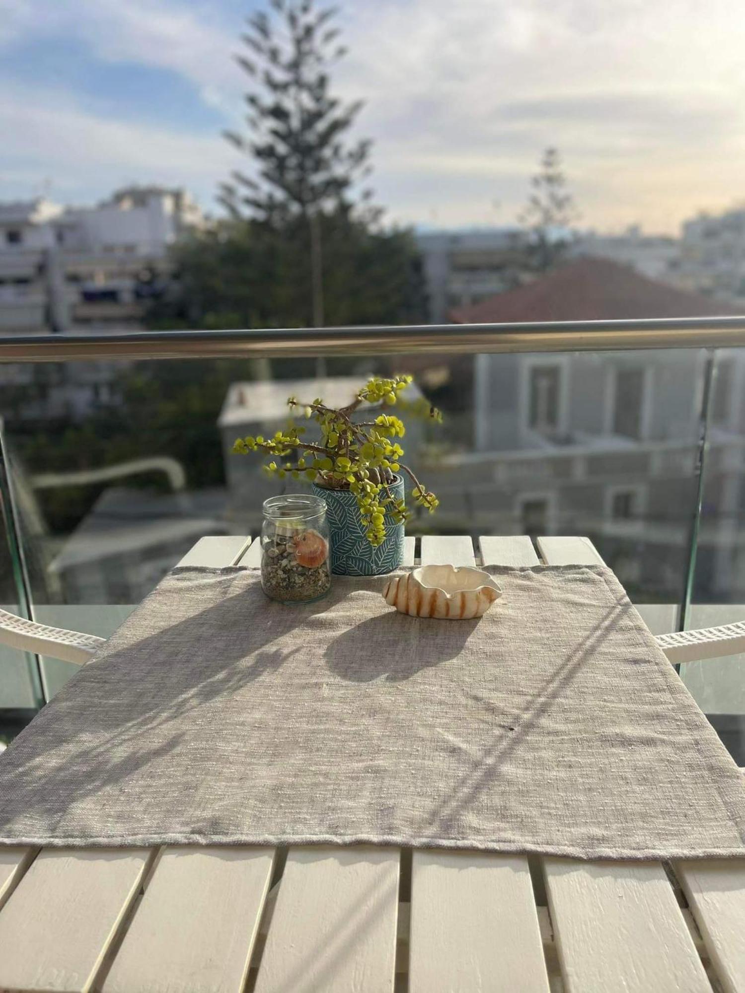 μελίτατα 16 *