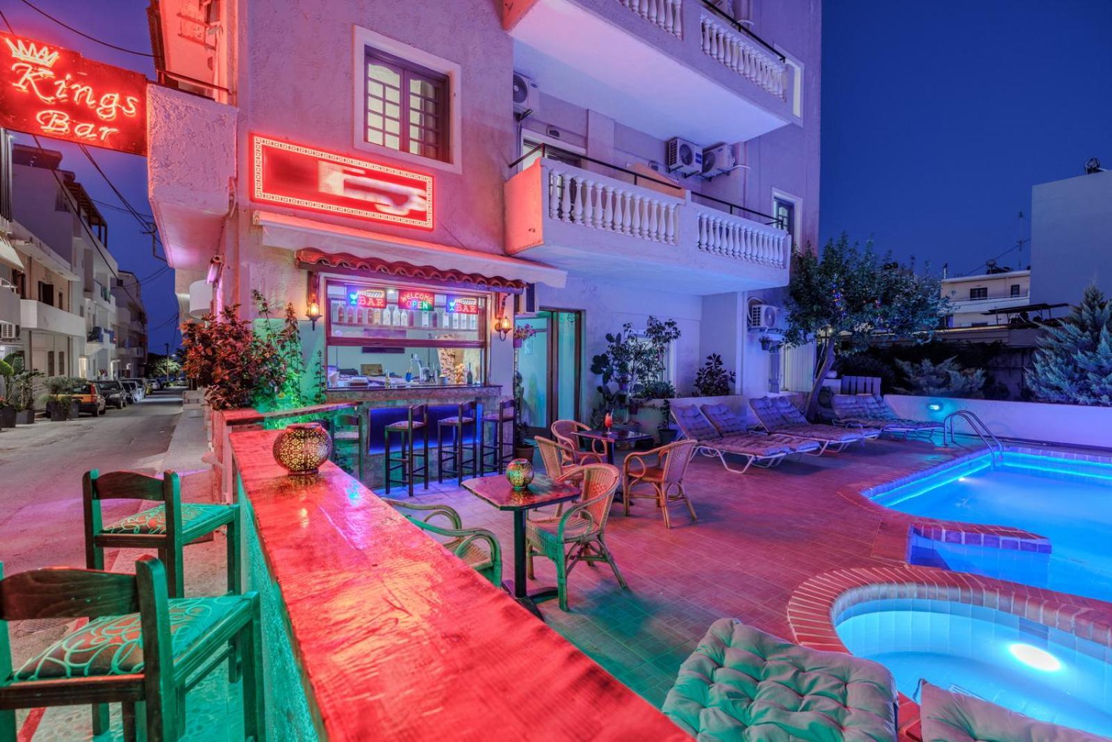 Aparthotel Kings &