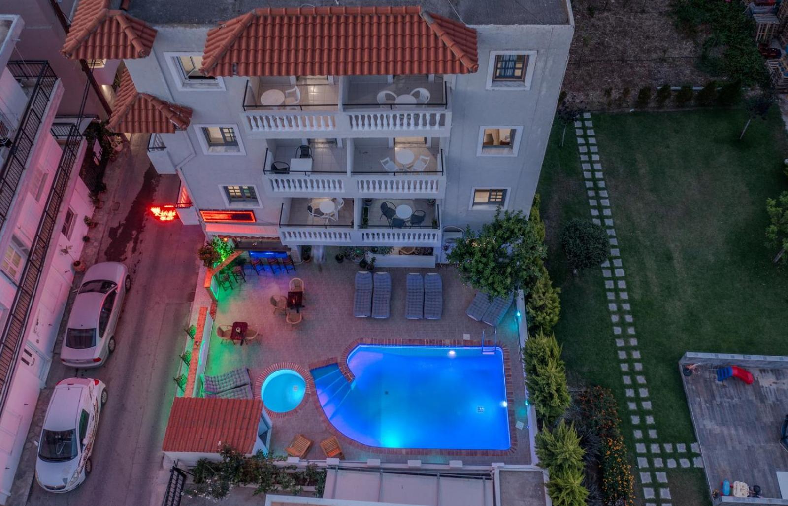 Kings & 2* Hersonissos (Crete)