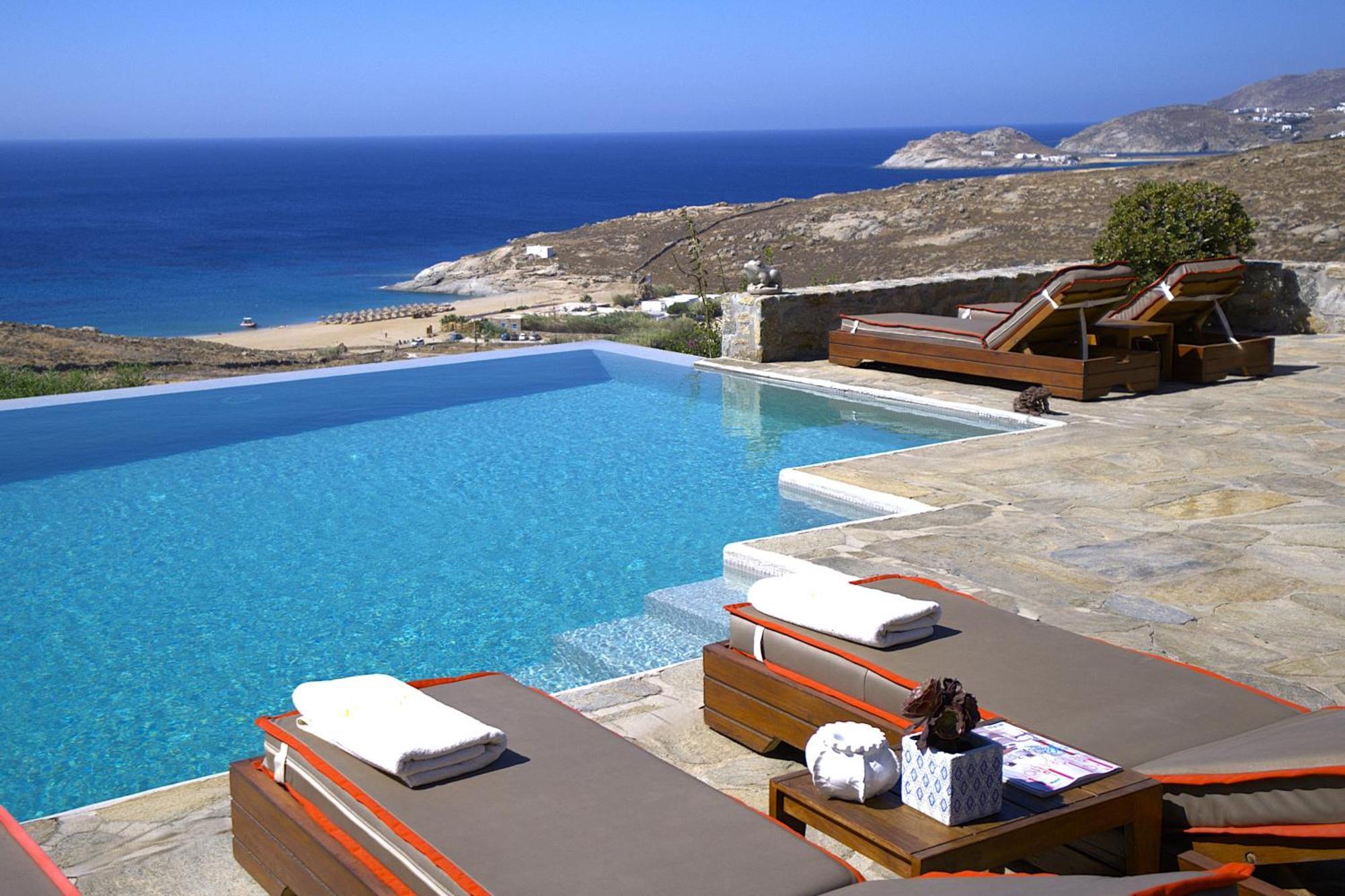 Nautilia - Luxury And 3* Kalafatis