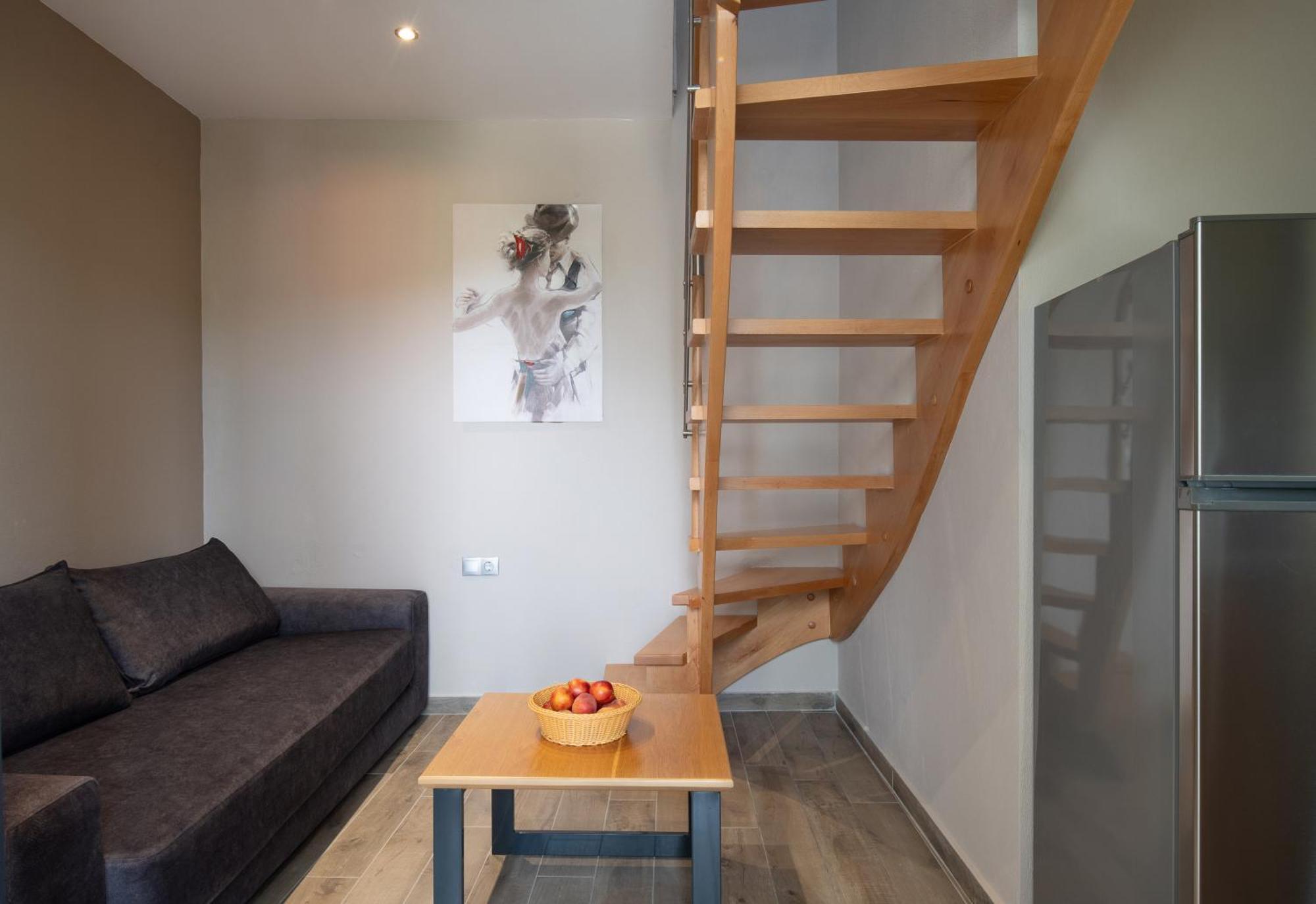 Apartment Vrahakia Sarti