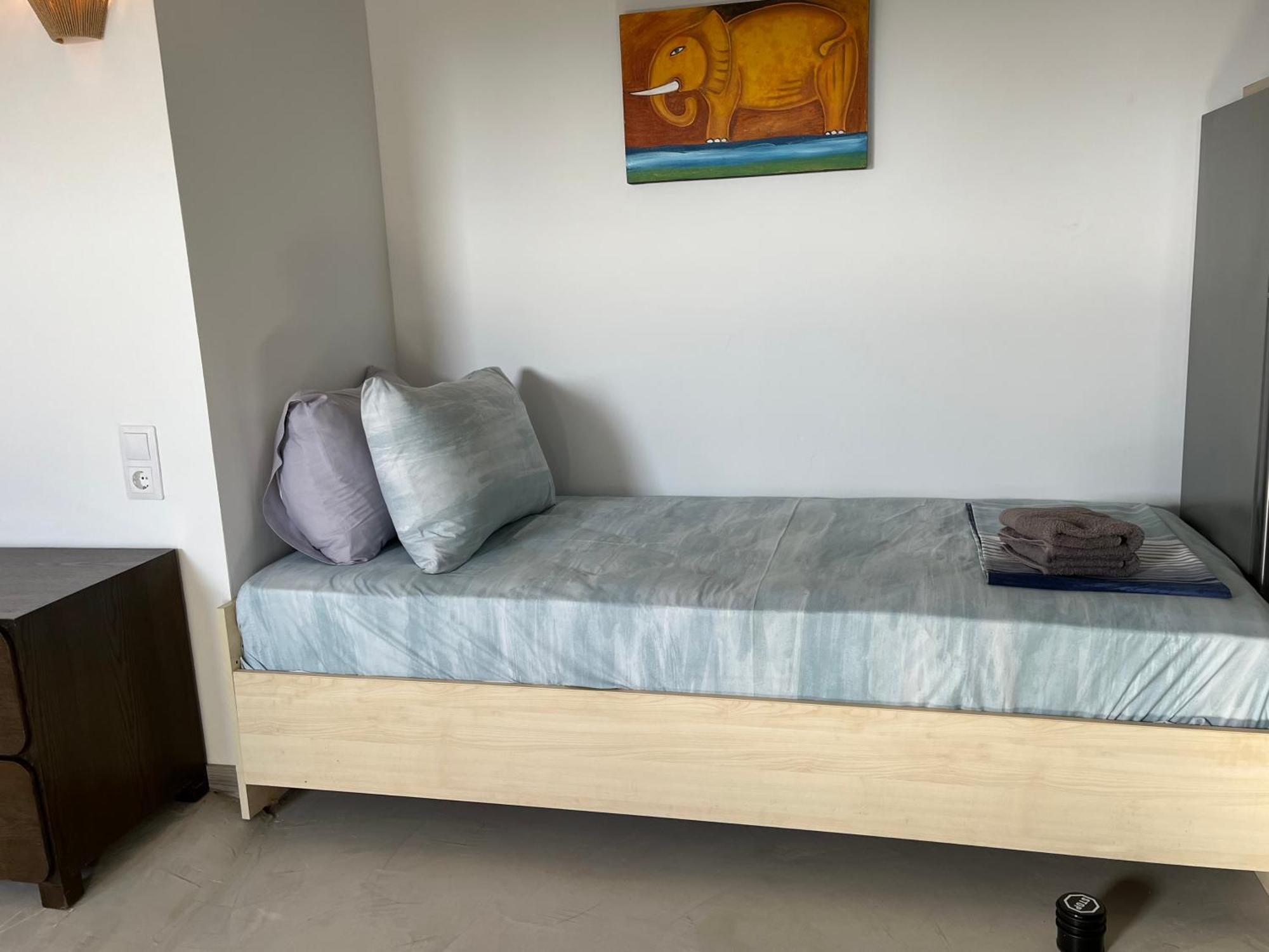 Miranda Roshi Apartment *