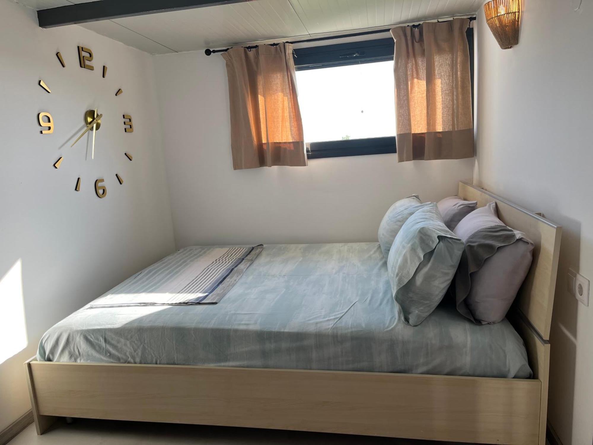 Apartment Miranda Roshi *