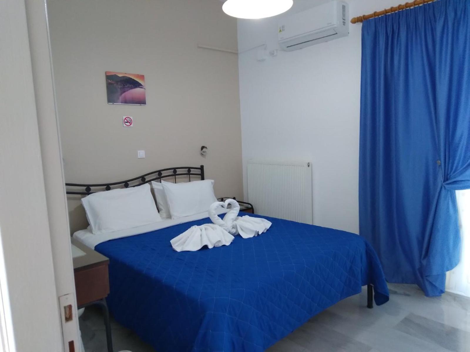 Makis & Apartment