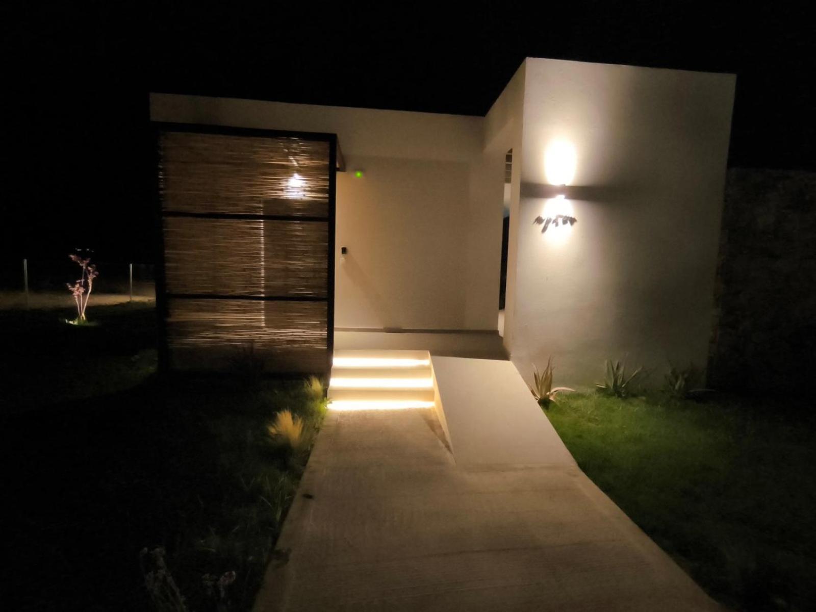Aphrodite Luxury Villa *