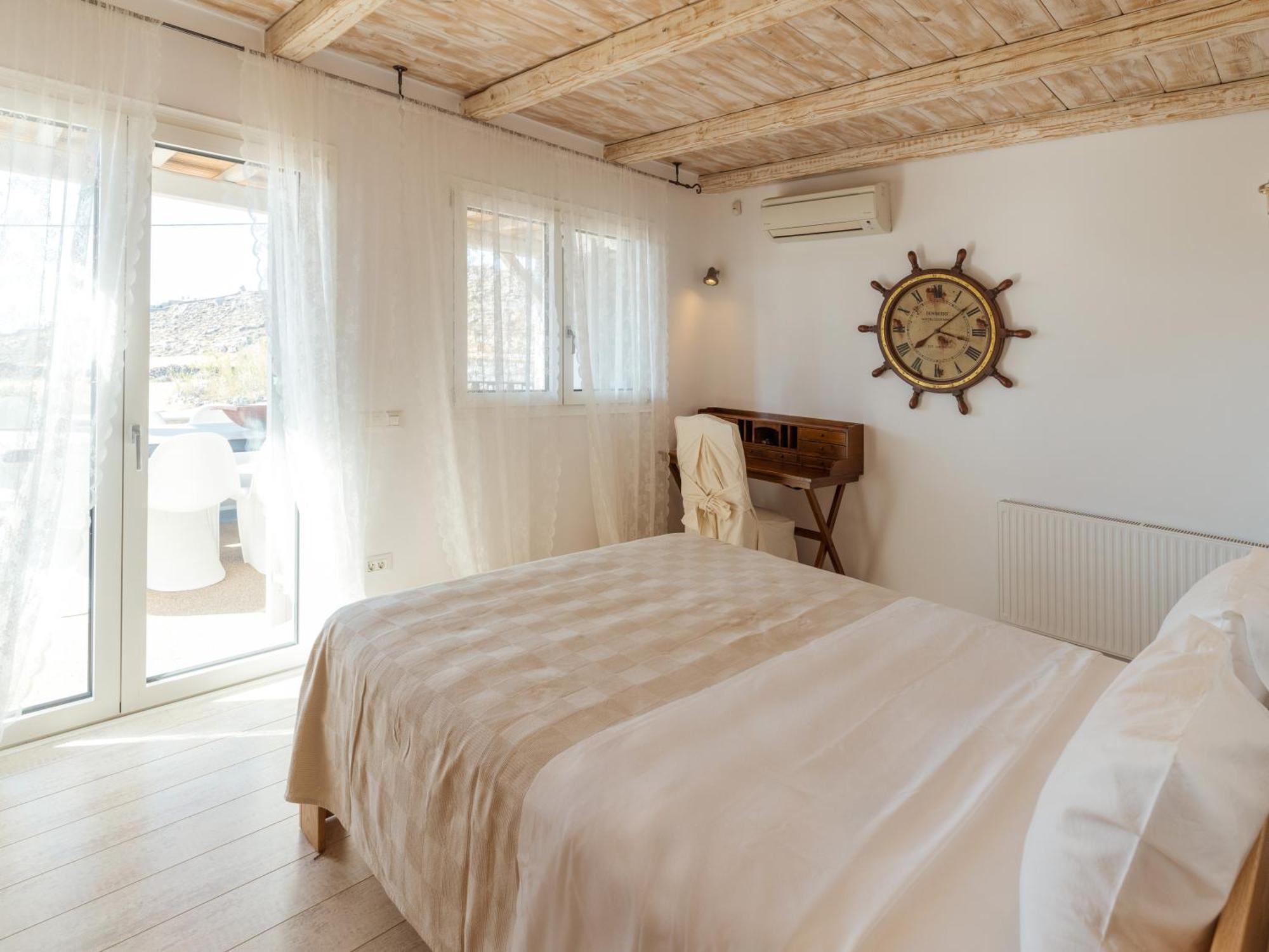 Your Mykonos X Whitelist Villa Mykonos Town