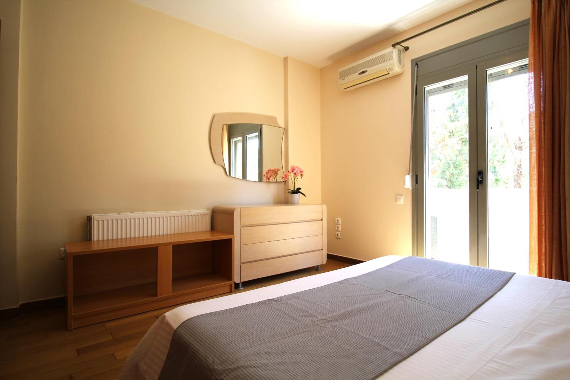 Loli's Sea View Apartment *