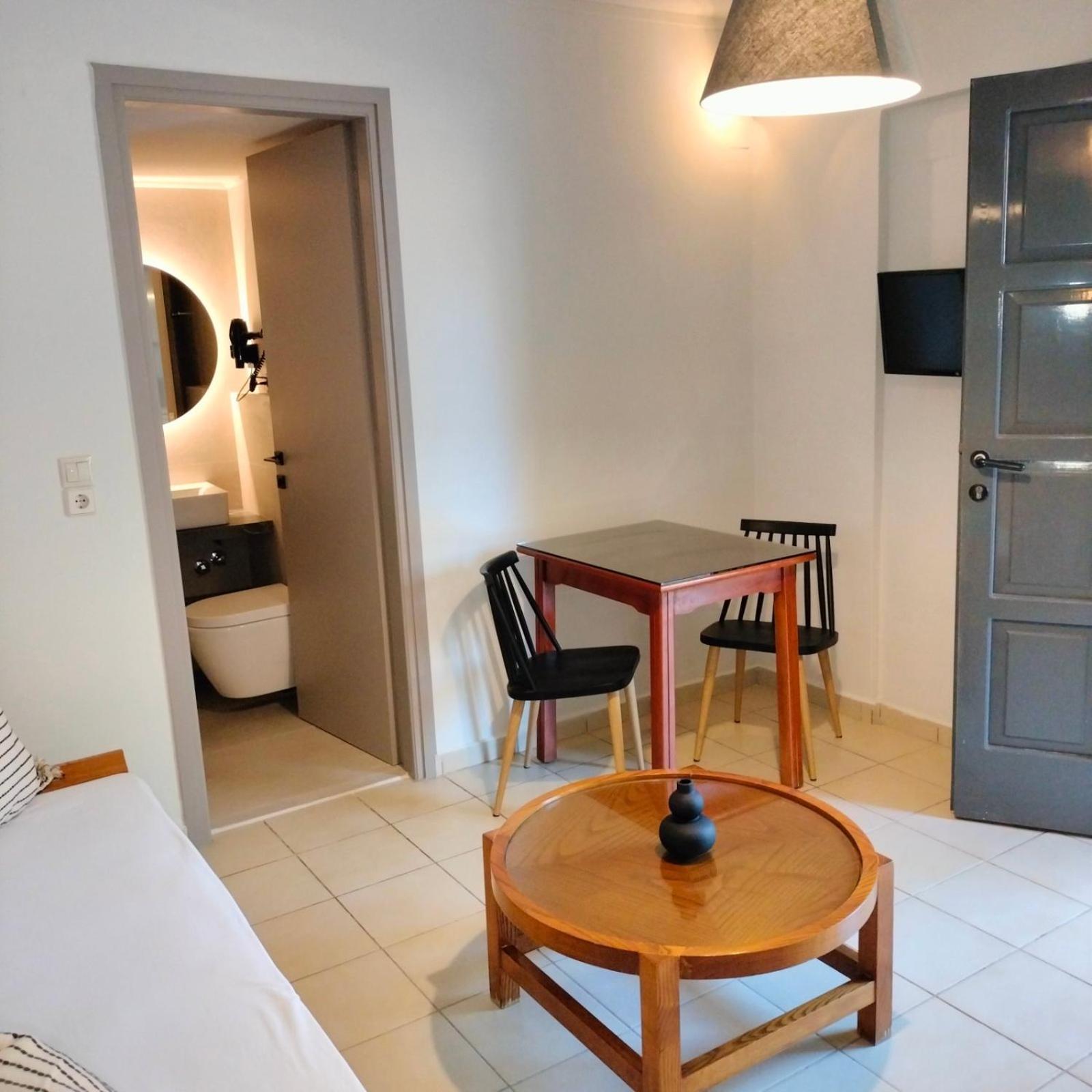 Nancy - Chara Aparthotel