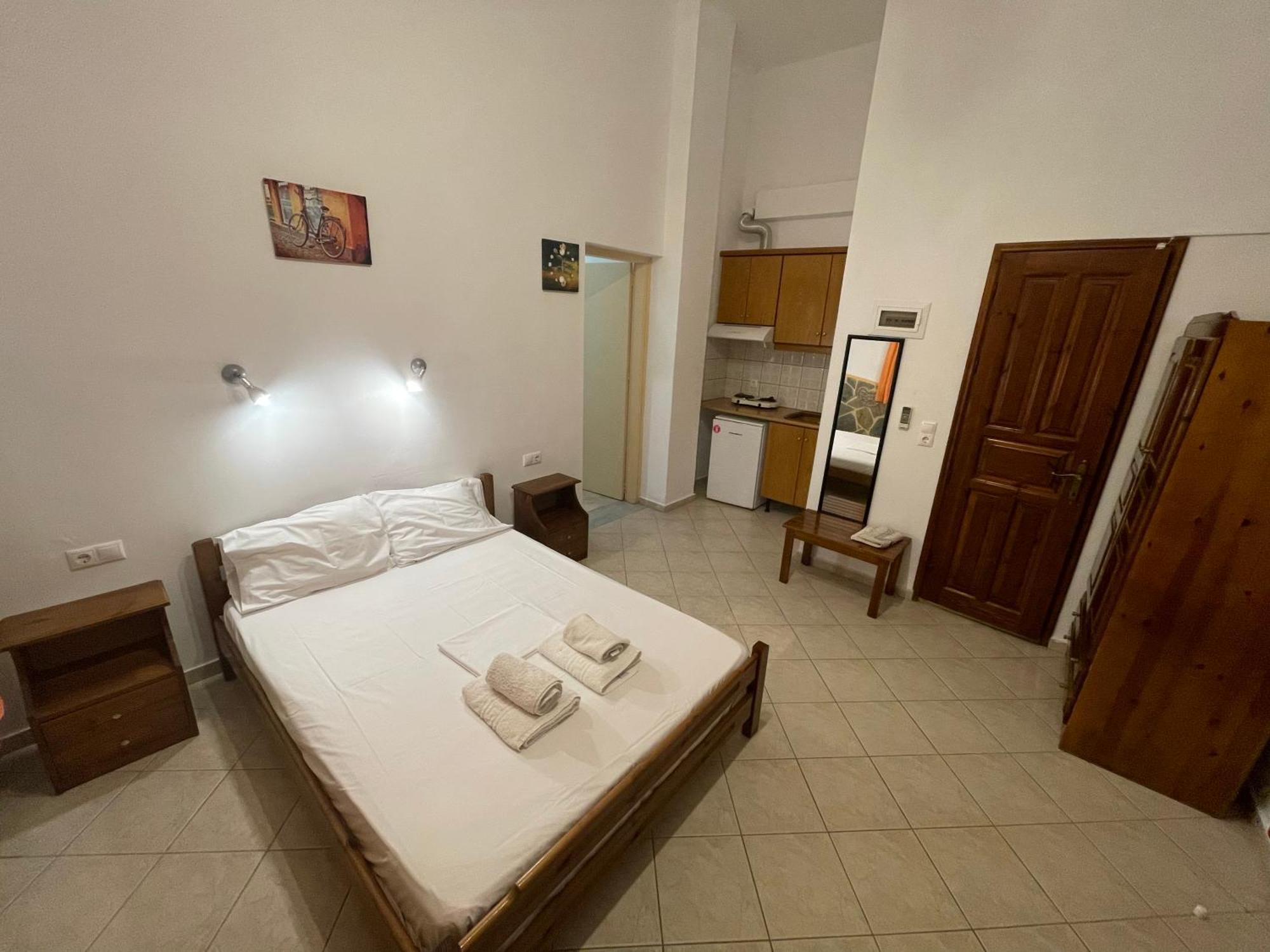 Delfinia Apartment Platanias (Thessaly)