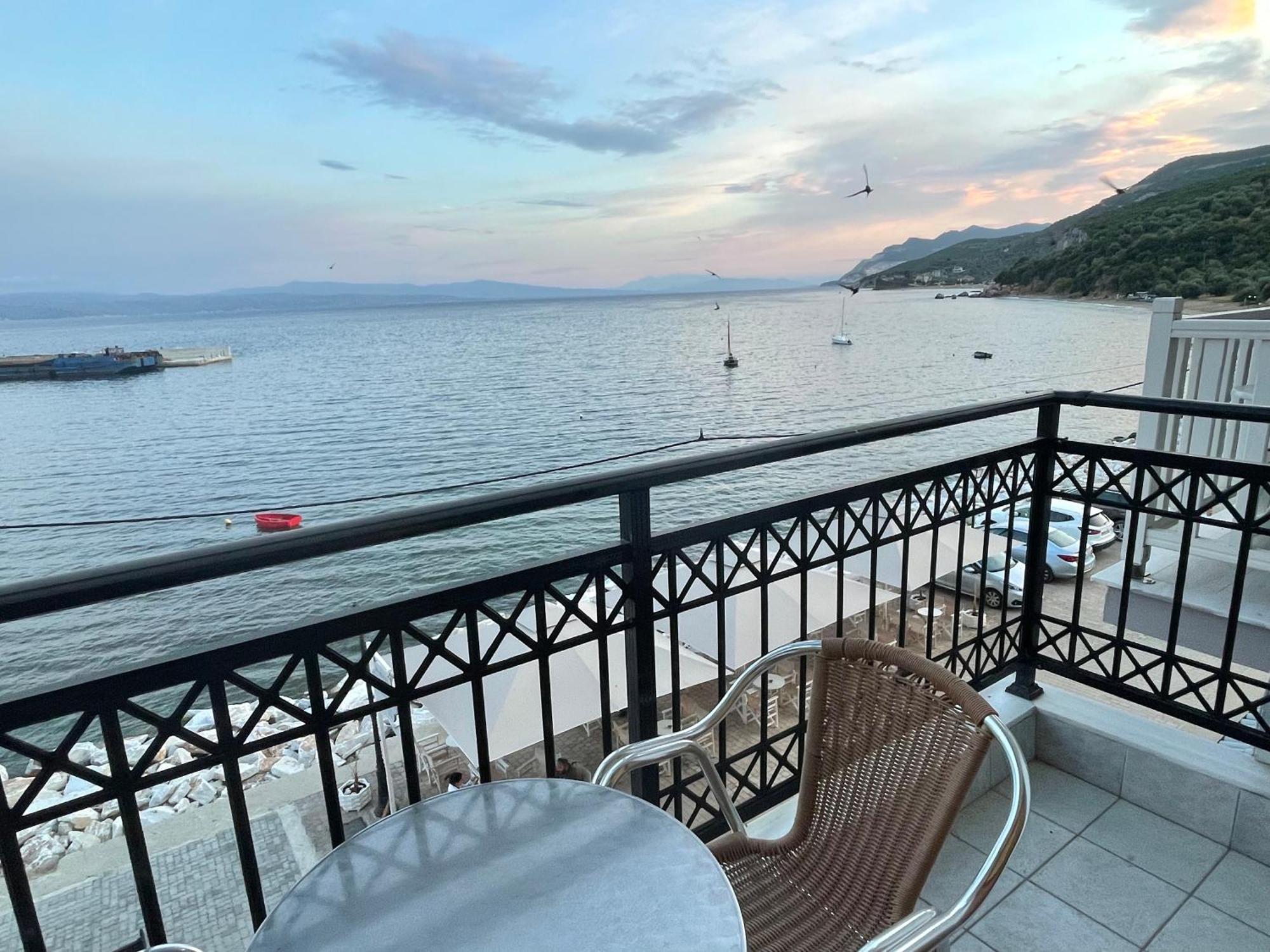 Delfinia Apartment Platanias (Thessaly)