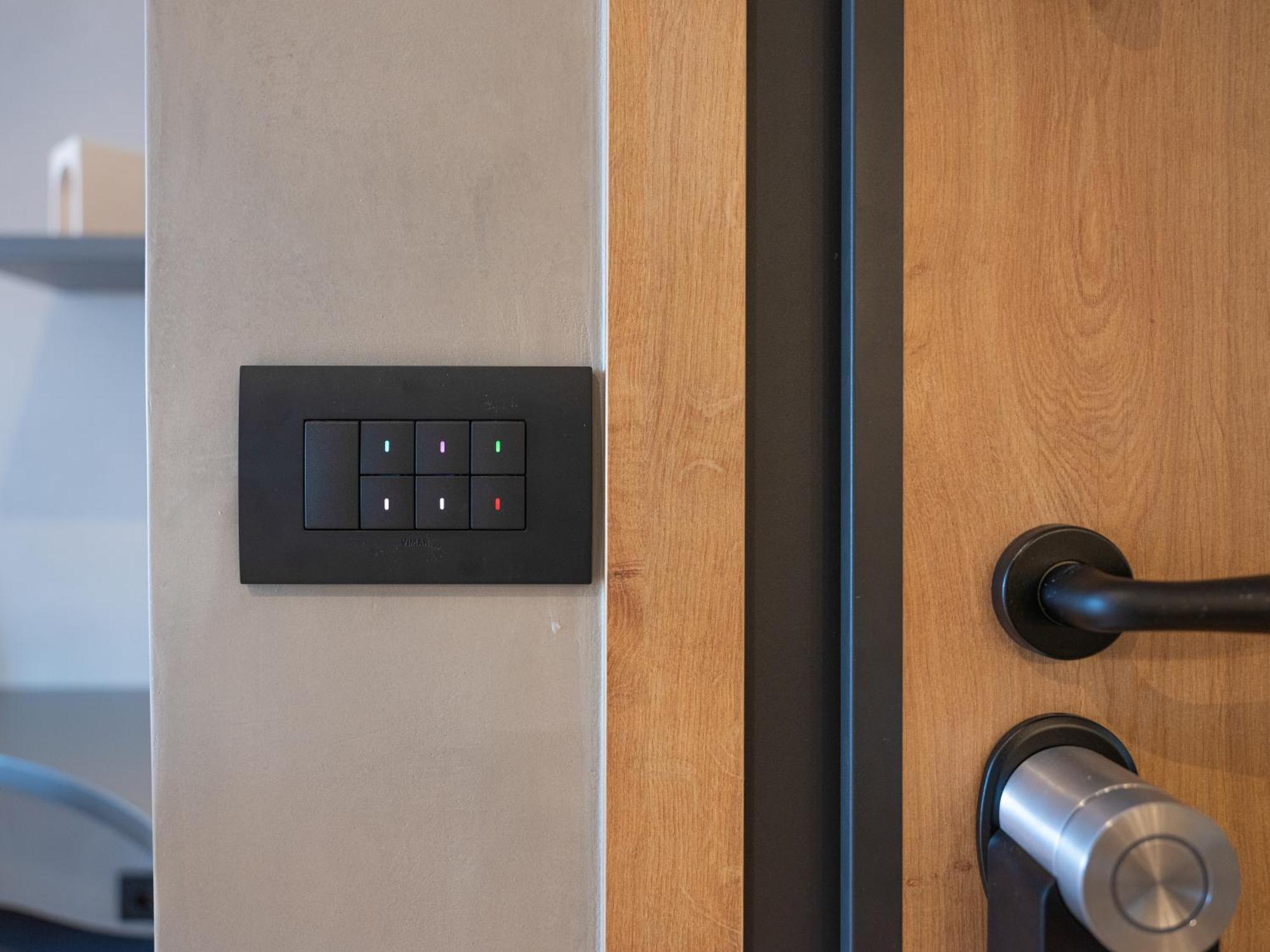 Space Row Design Living Apartment Heraklion (Crete)