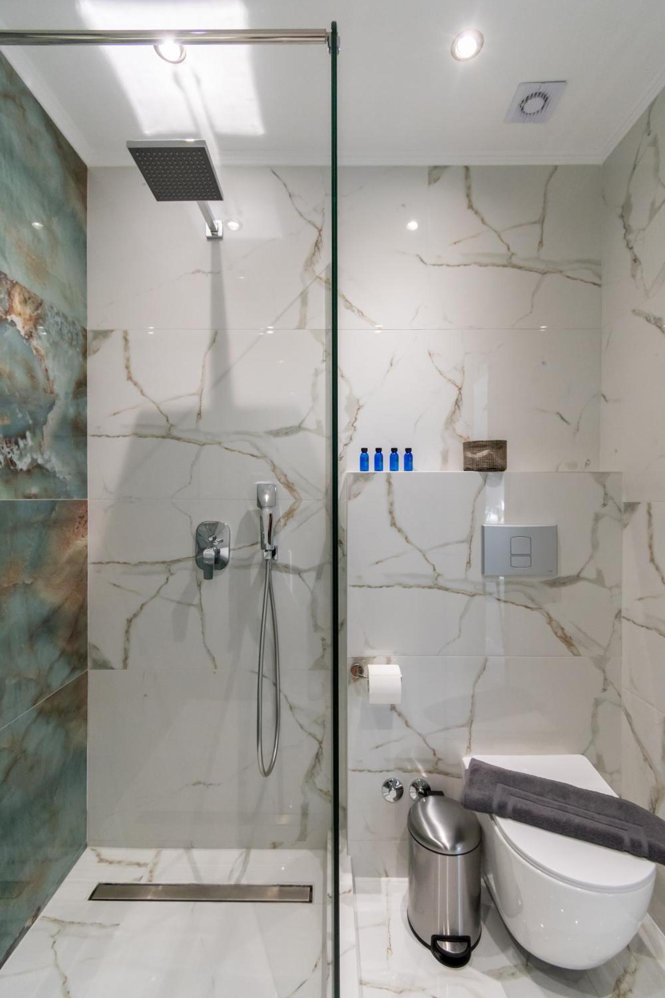 Apartment Marmo Premium Neos Marmaras
